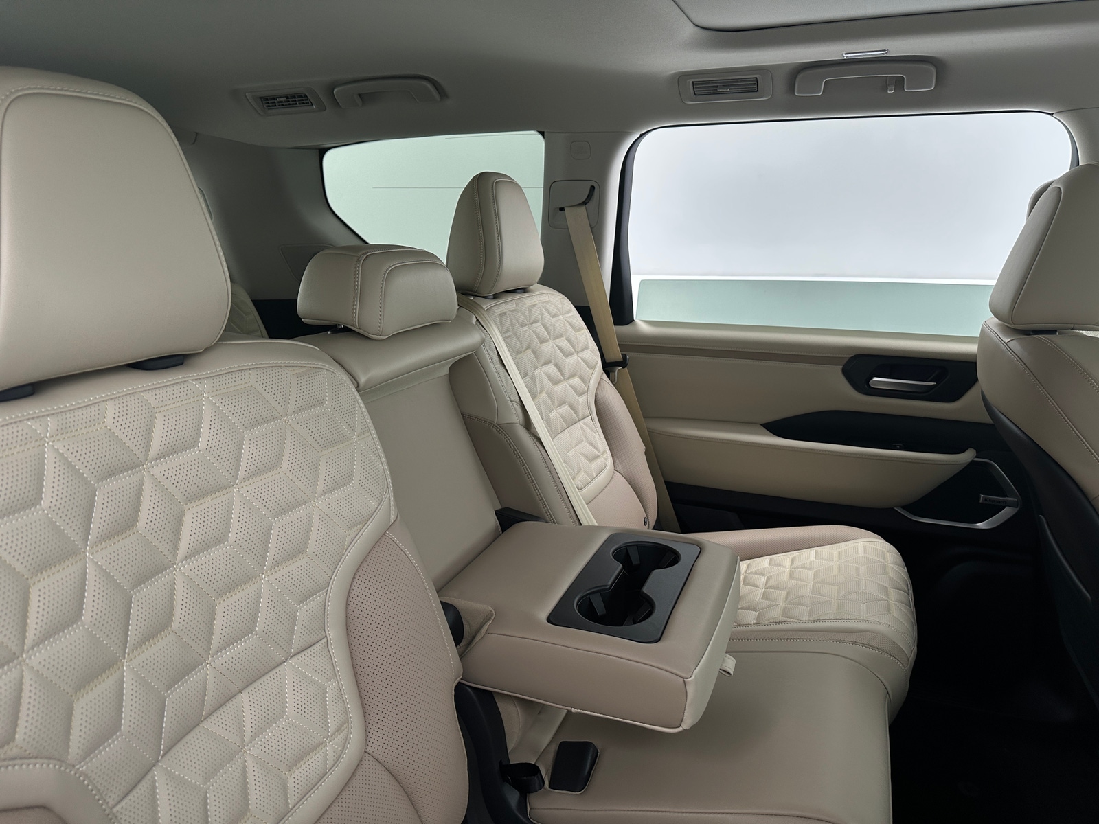 Thumbnail: 2025 Nissan Armada - 5