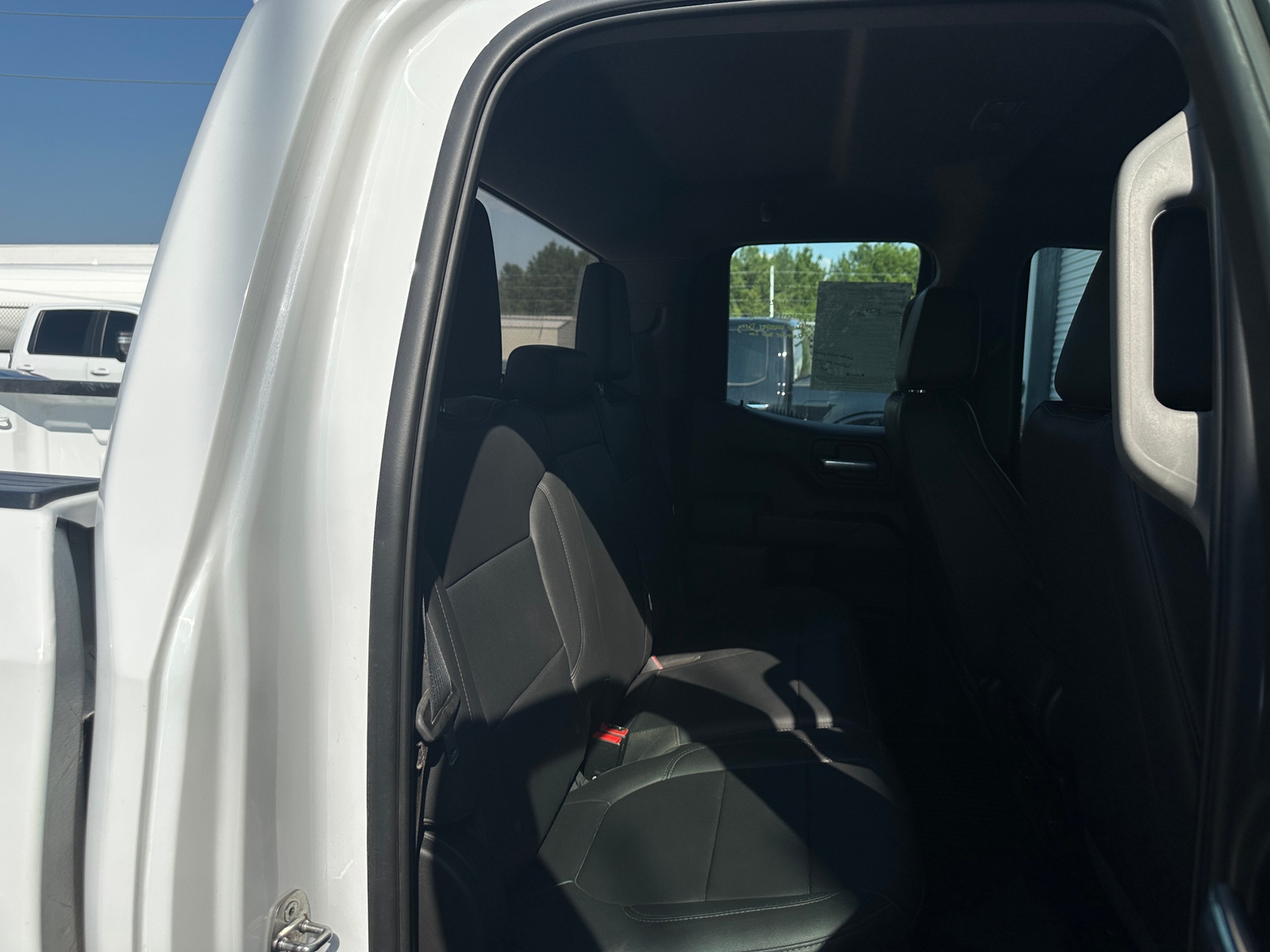 Thumbnail: 2021 Chevrolet Silverado 1500 - 6