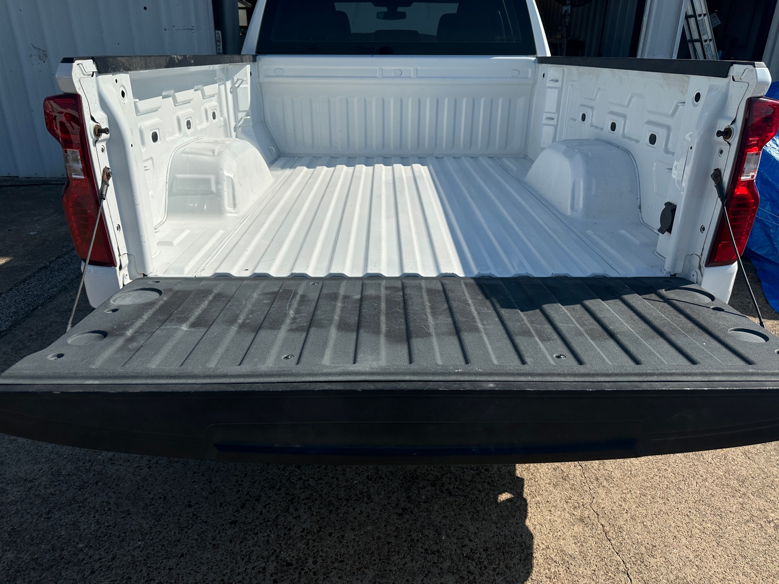 Thumbnail: 2021 Chevrolet Silverado 1500 - 7