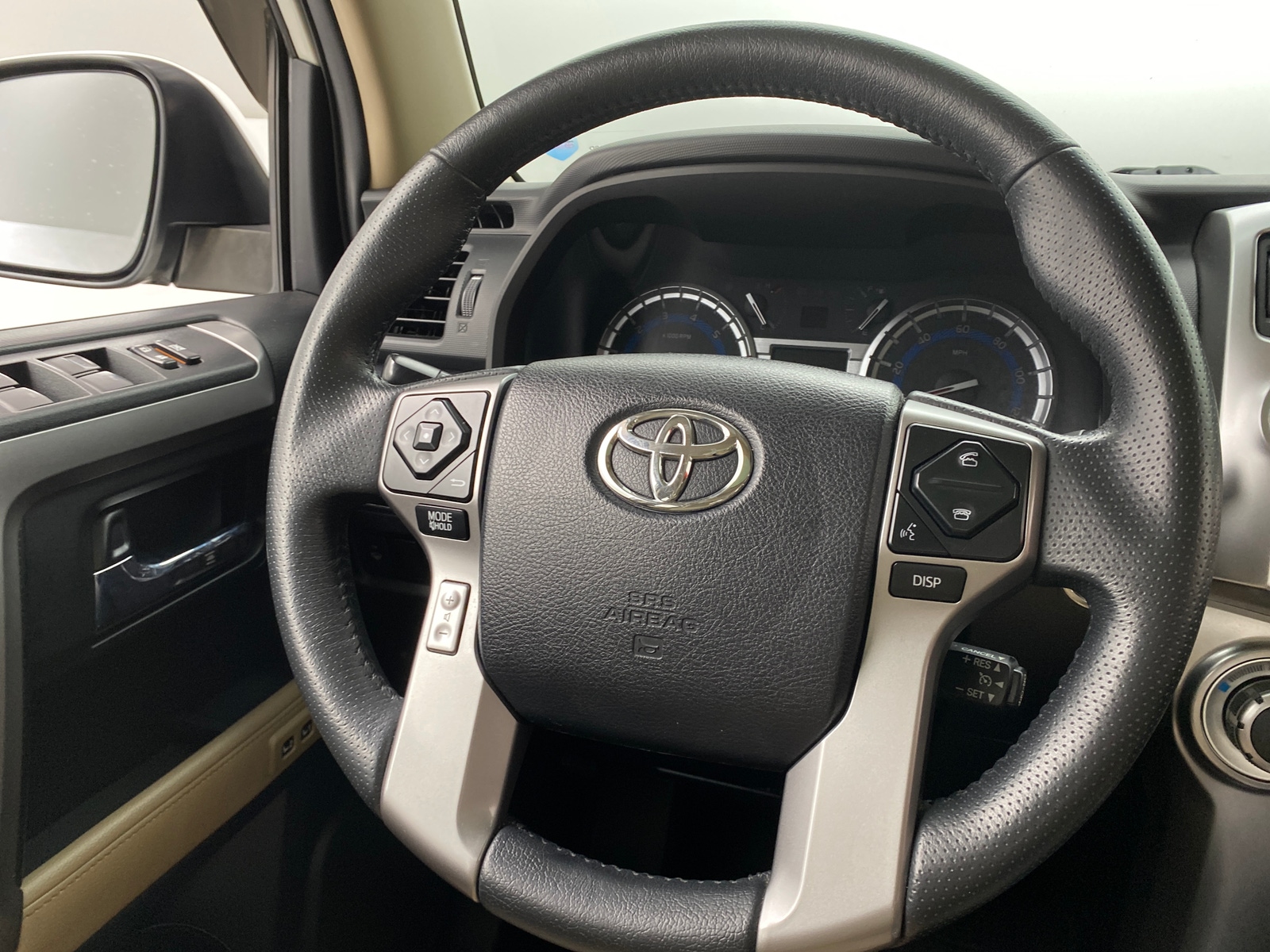 Thumbnail: 2019 Toyota 4Runner - 4