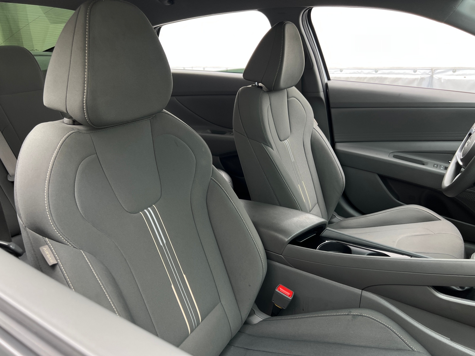 Thumbnail: 2024 Hyundai Elantra - 2