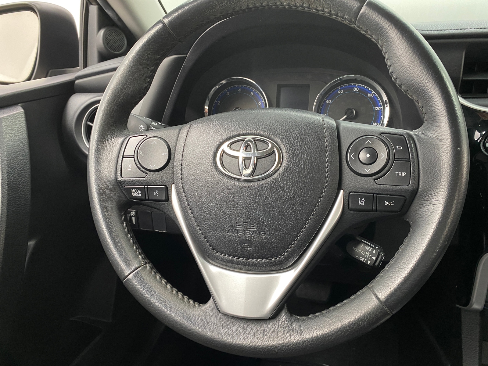 Thumbnail: 2017 Toyota Corolla - 5