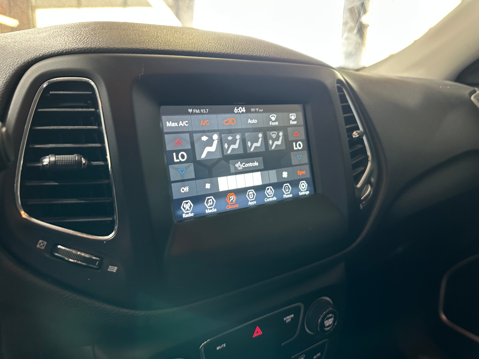 Thumbnail: 2019 Jeep Compass - 4