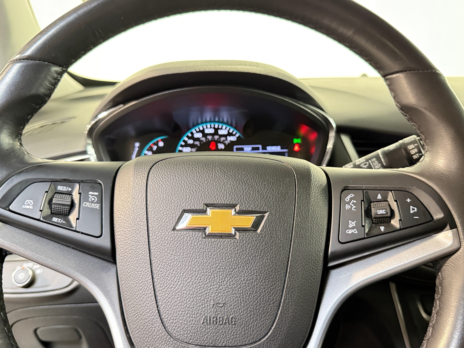Thumbnail: 2019 Chevrolet Trax - 4