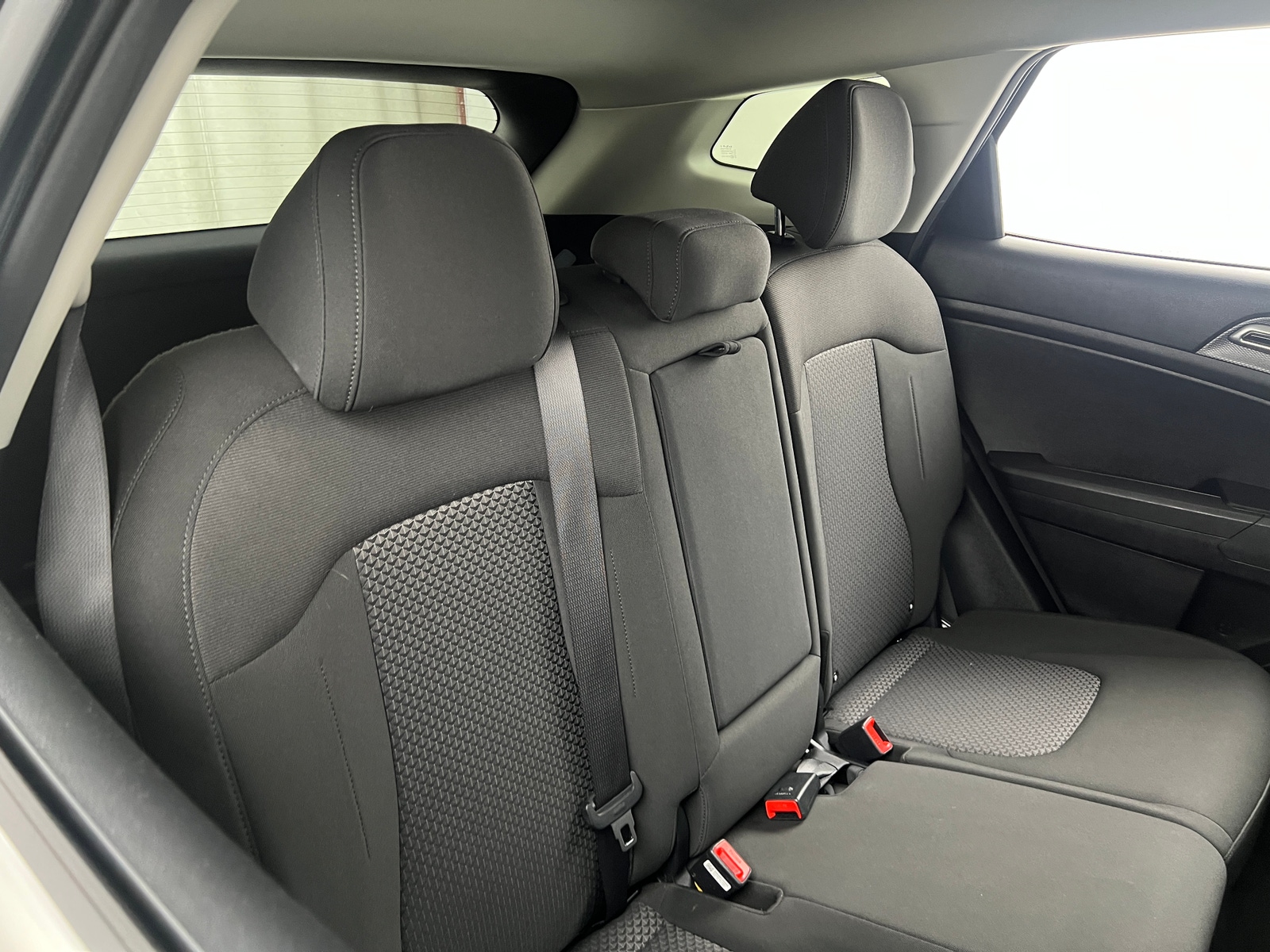 Thumbnail: 2024 Kia Sportage - 6