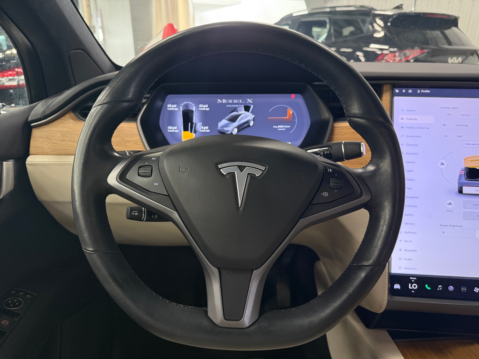 Thumbnail: 2020 Tesla Model X - 4