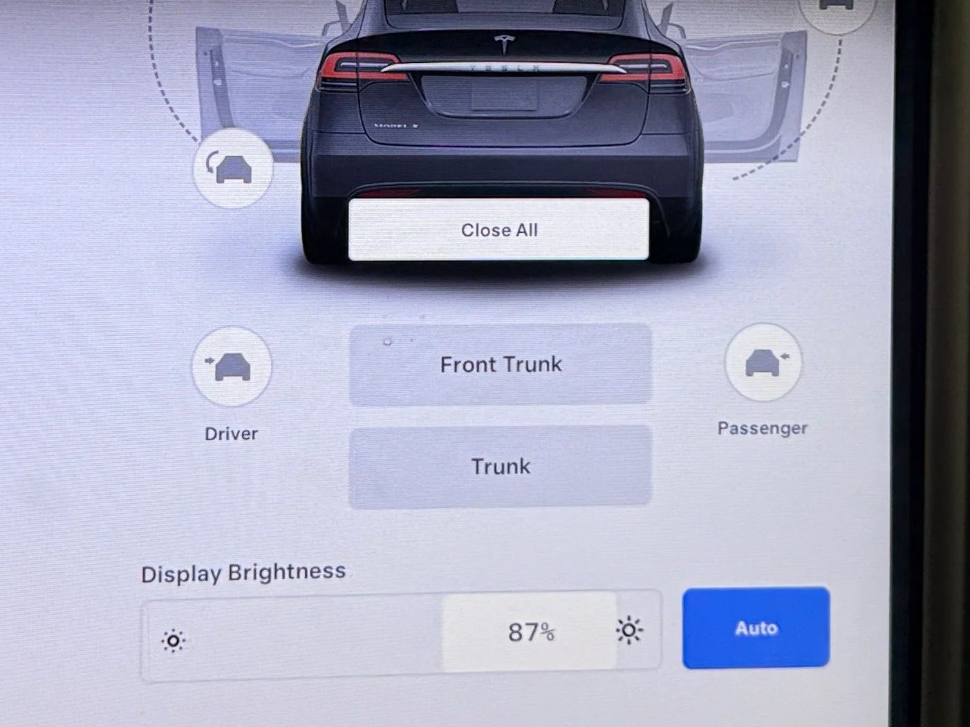 Thumbnail: 2020 Tesla Model X - 3