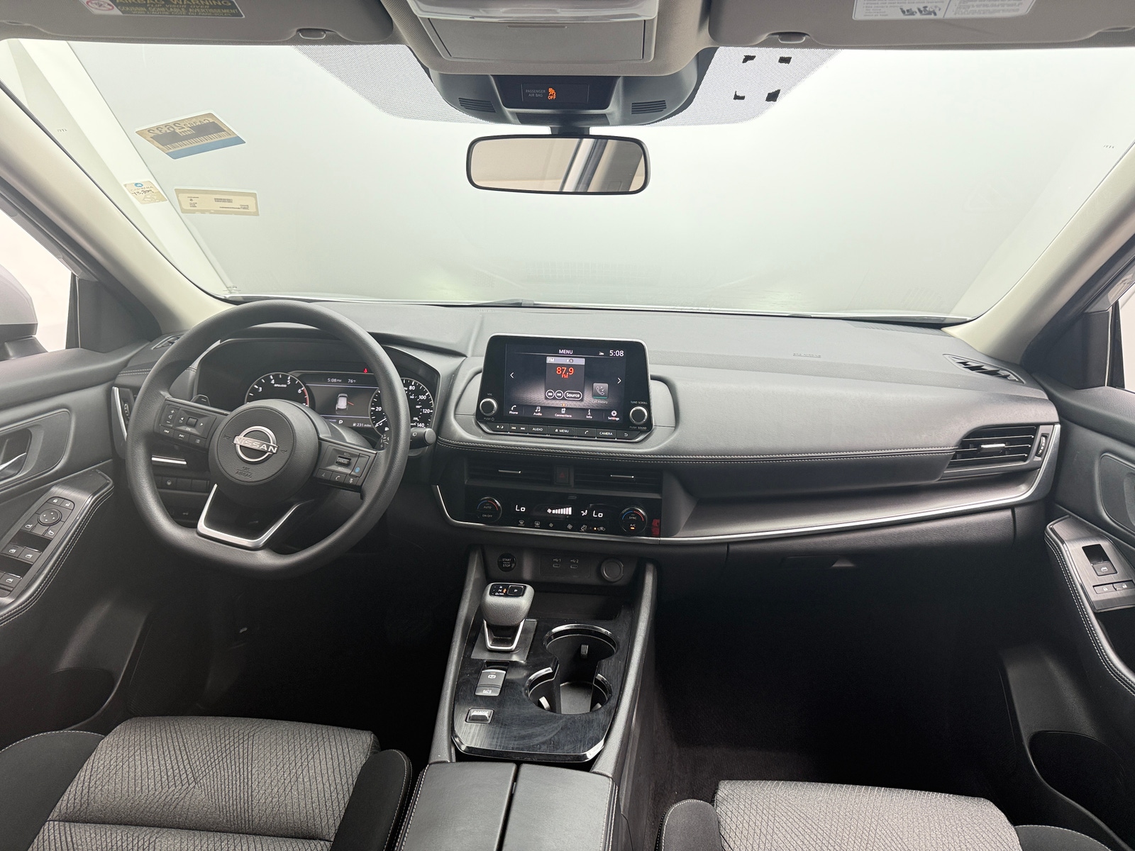 Thumbnail: 2024 Nissan Rogue - 3