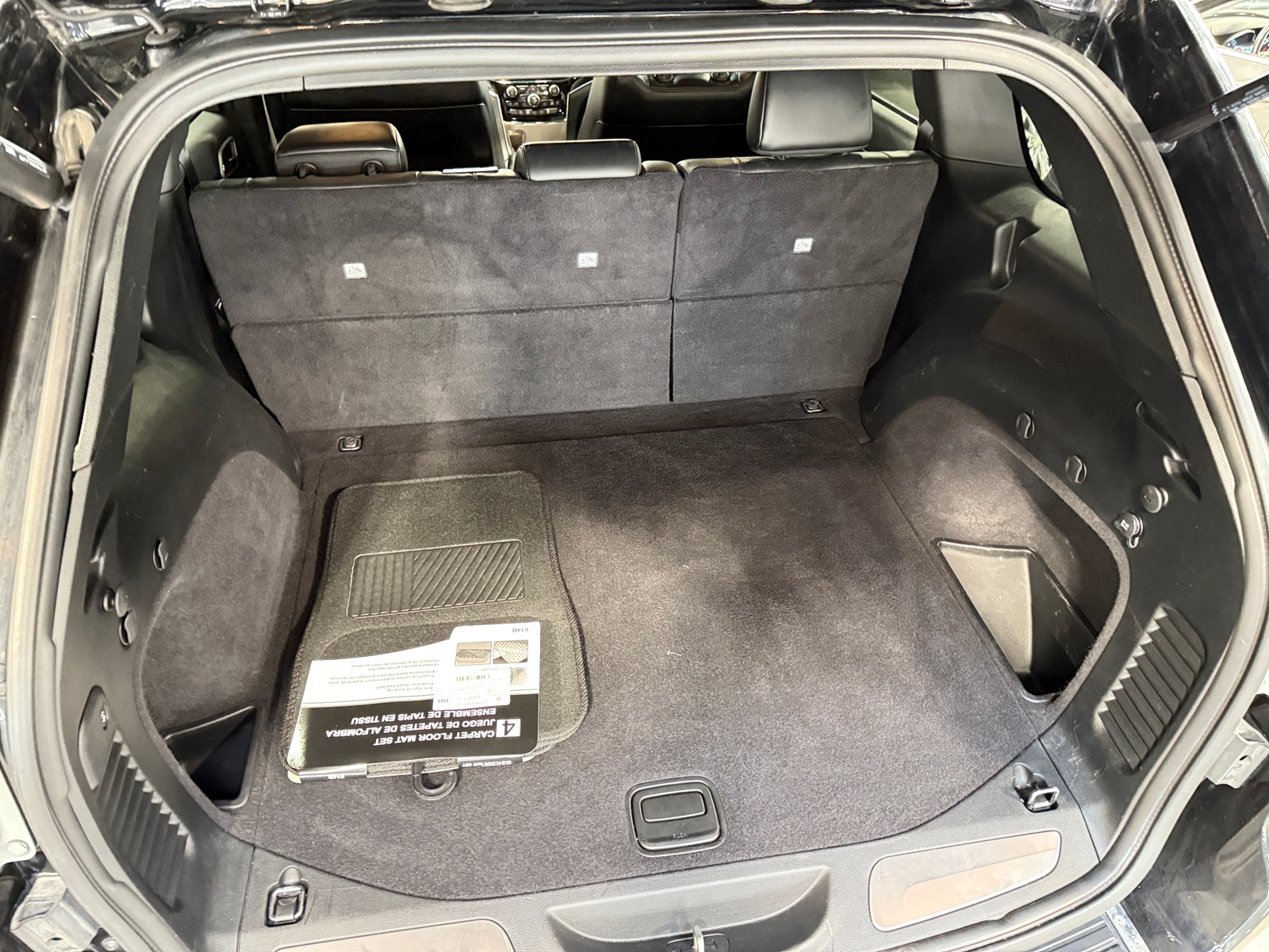 Thumbnail: 2019 Jeep Grand Cherokee - 6