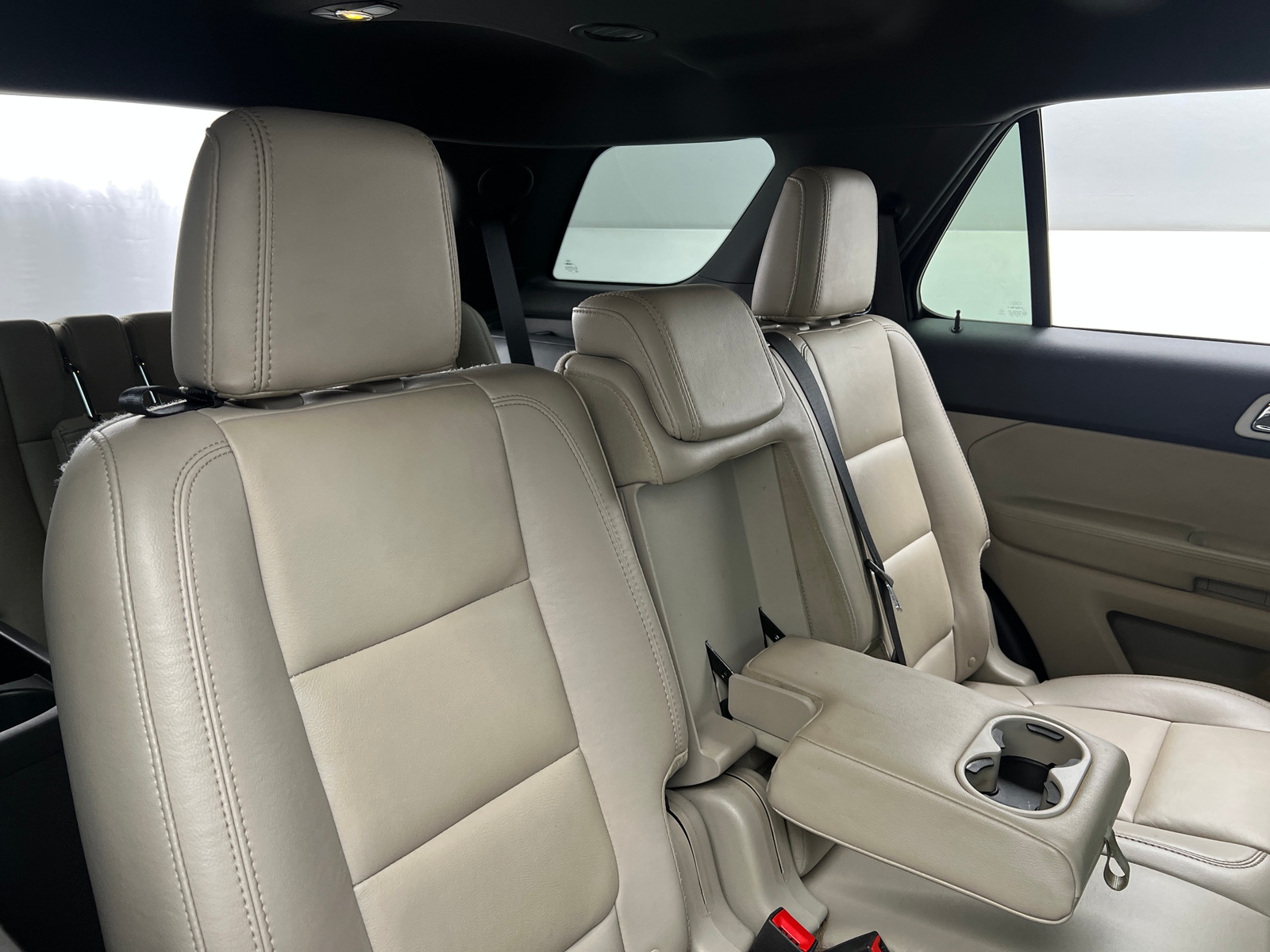Thumbnail: 2015 Ford Explorer - 5