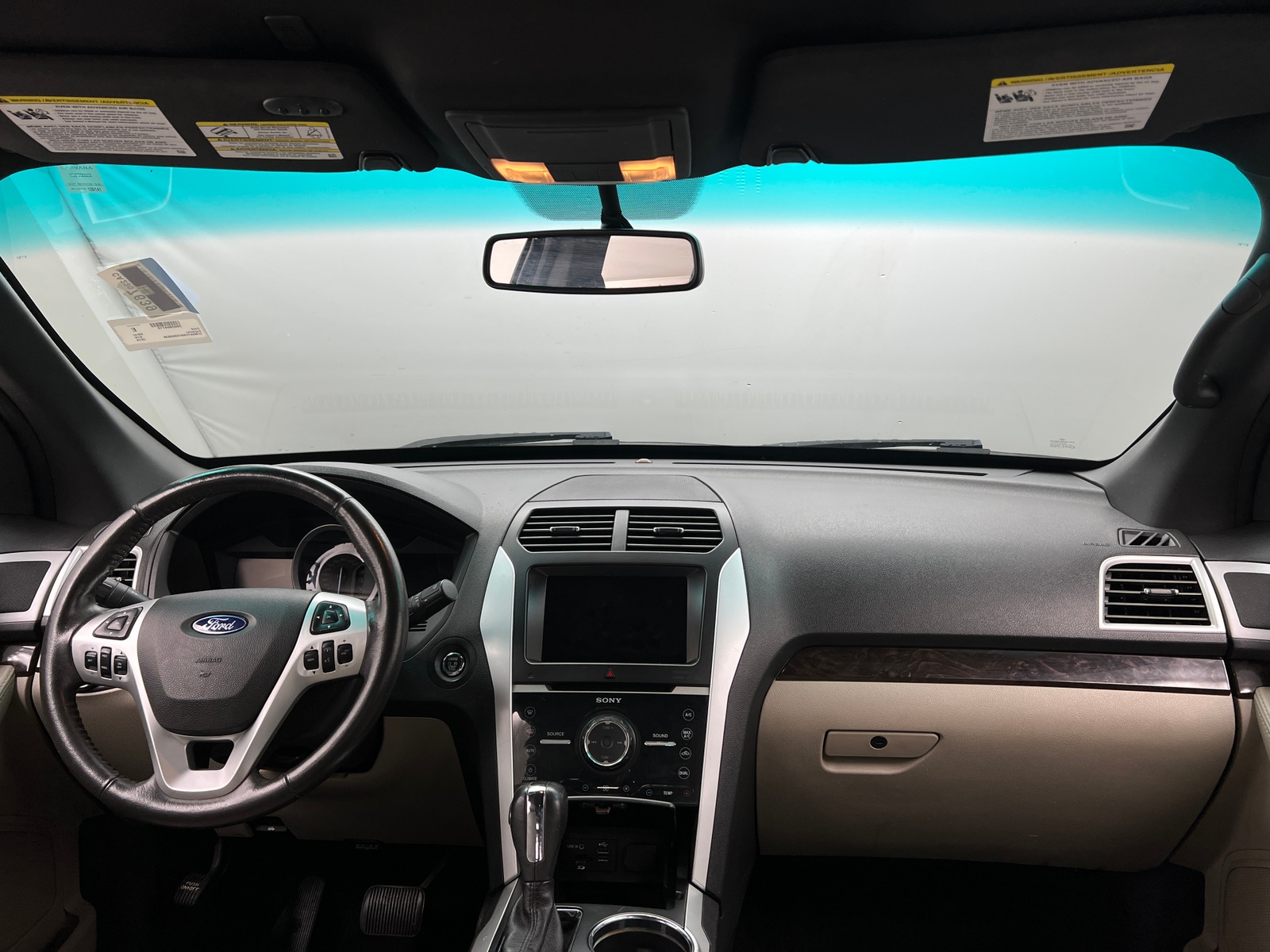 Thumbnail: 2015 Ford Explorer - 2