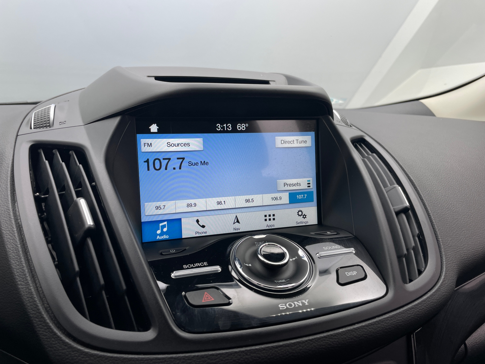Thumbnail: 2017 Ford Escape - 3