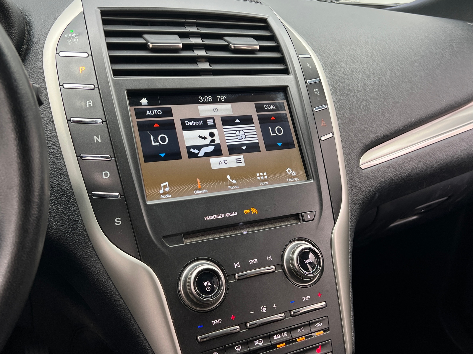 Thumbnail: 2018 Lincoln MKC - 3