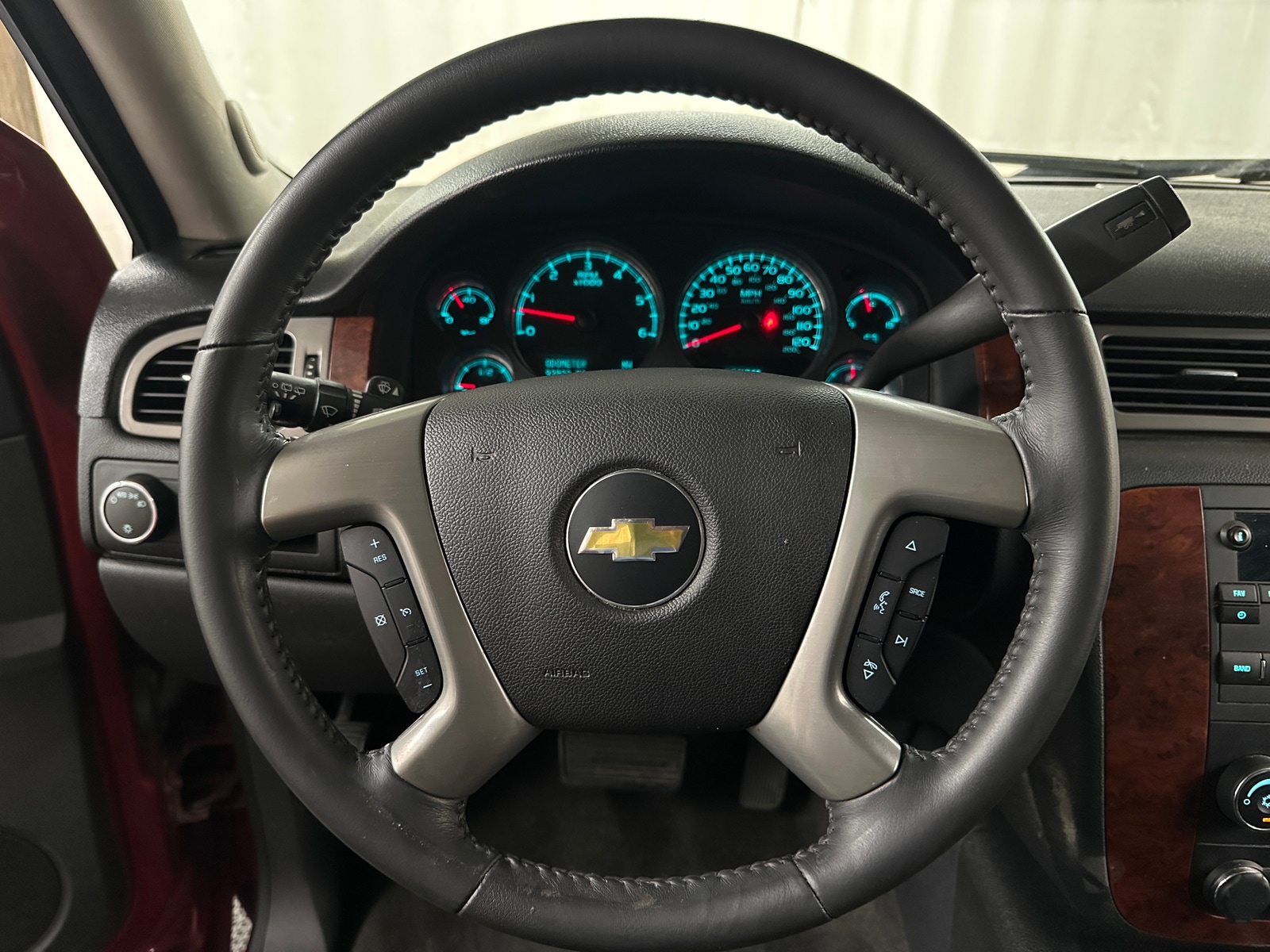 Thumbnail: 2013 Chevrolet Tahoe - 5