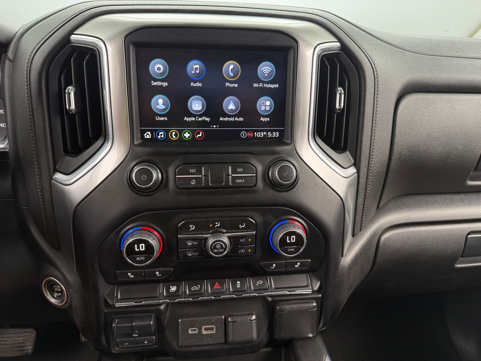 Thumbnail: 2022 Chevrolet Silverado 2500 - 4