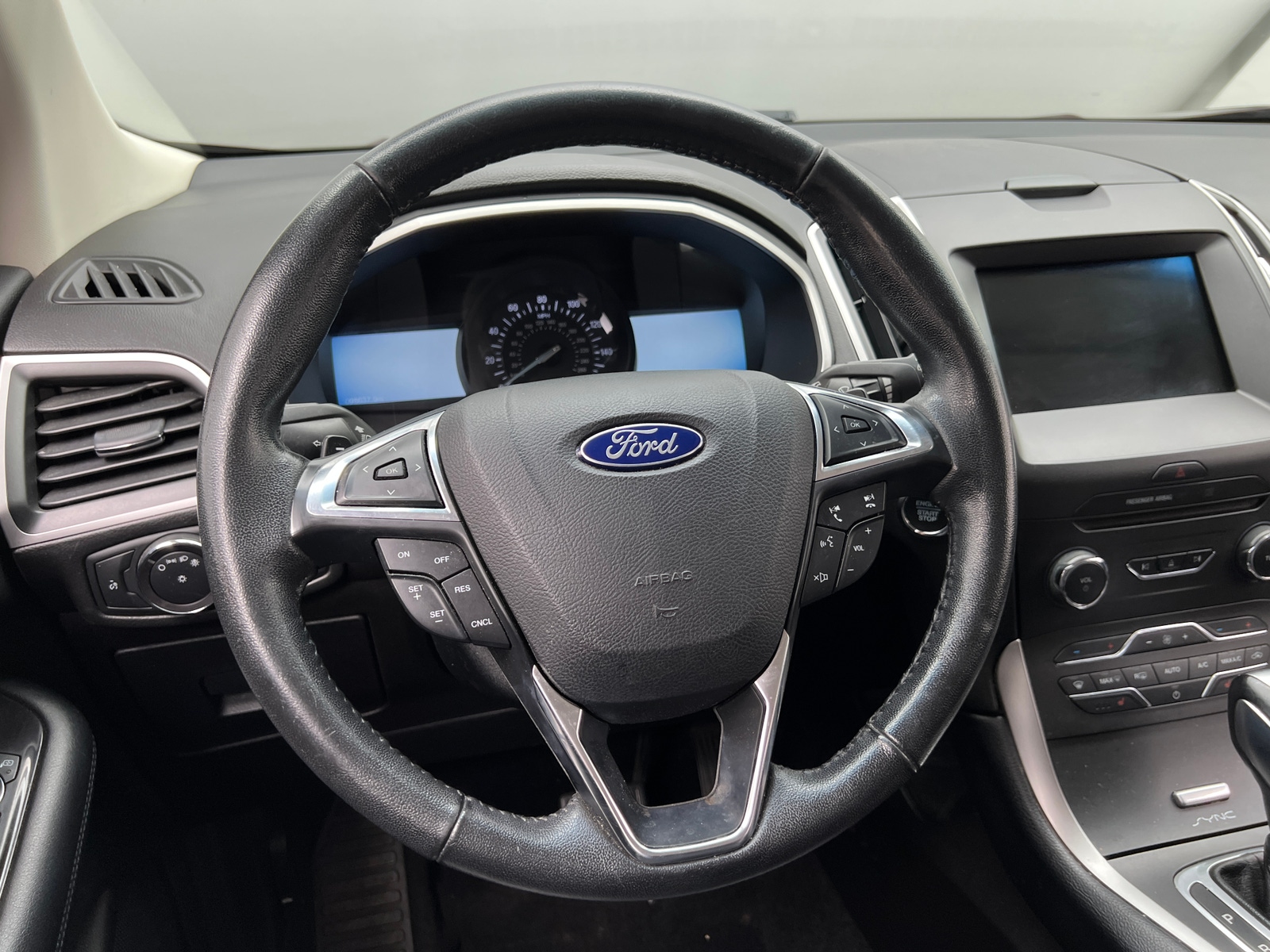 Thumbnail: 2017 Ford Edge - 4