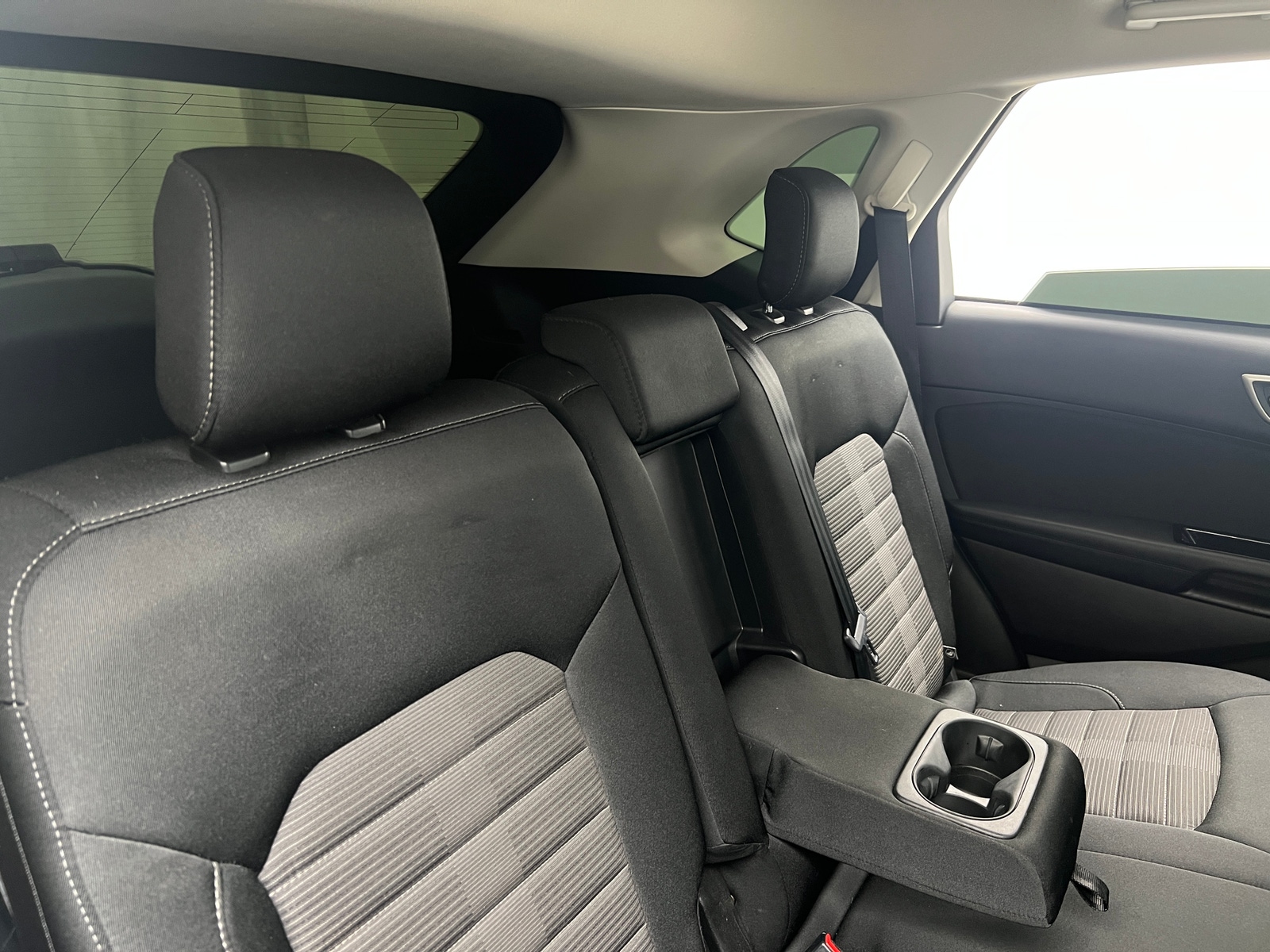 Thumbnail: 2019 Ford Edge - 6