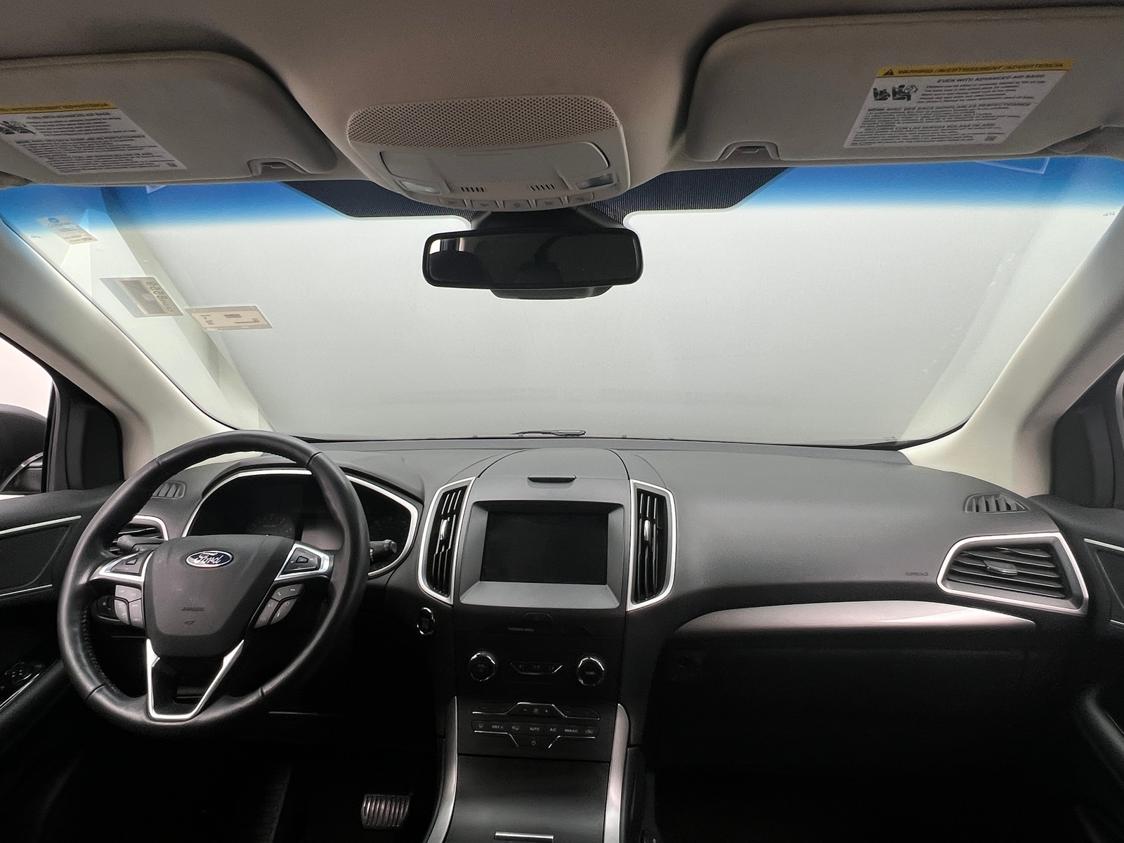 Thumbnail: 2019 Ford Edge - 3