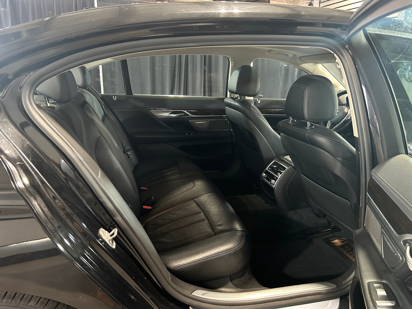 Thumbnail: 2019 BMW 7 Series - 5