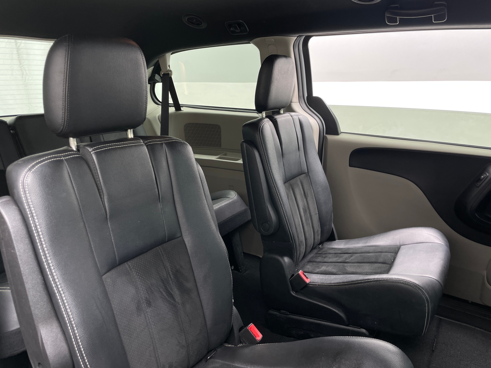 Thumbnail: 2018 Dodge Grand Caravan - 5