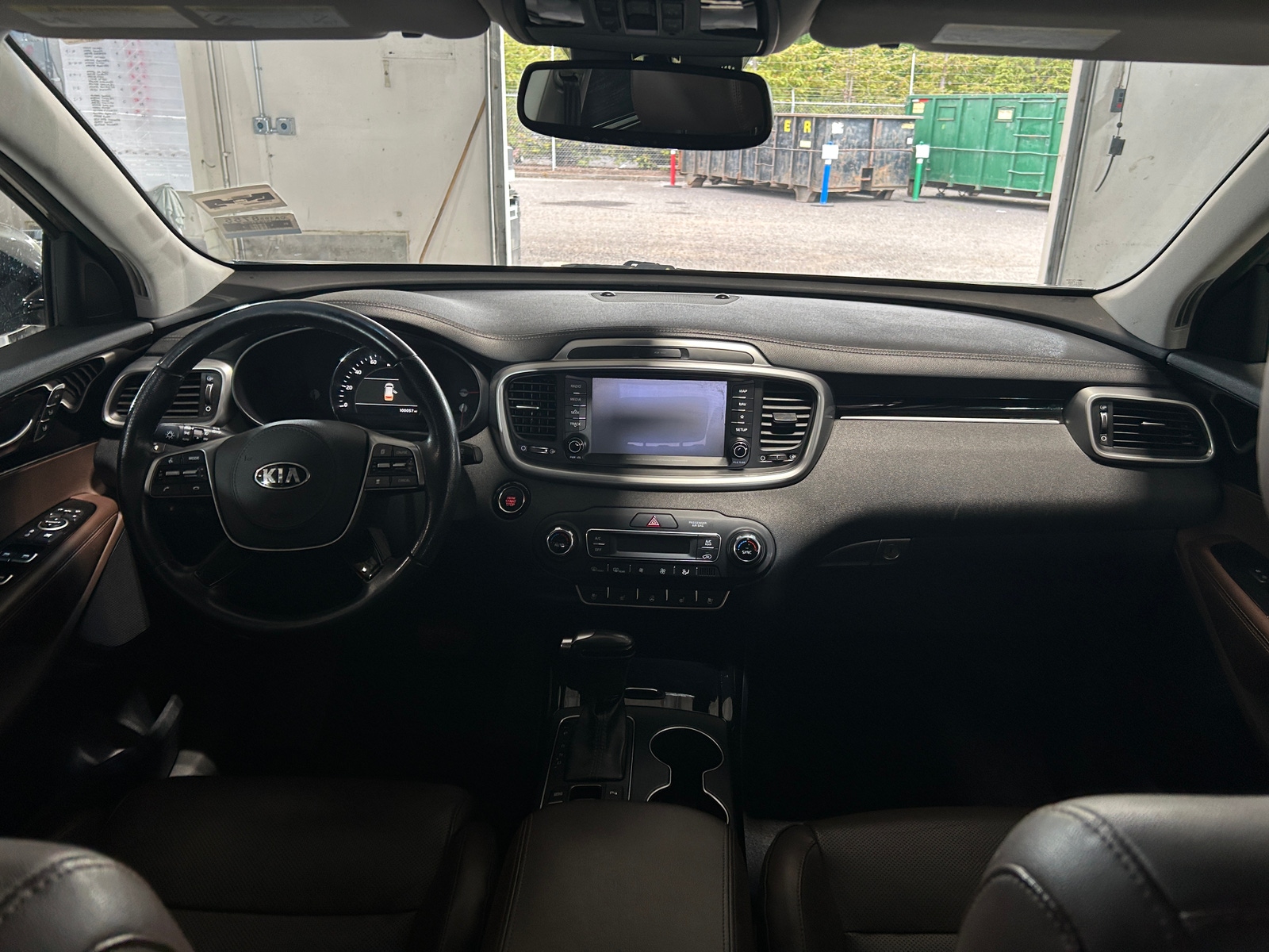 Thumbnail: 2019 Kia Sorento - 2