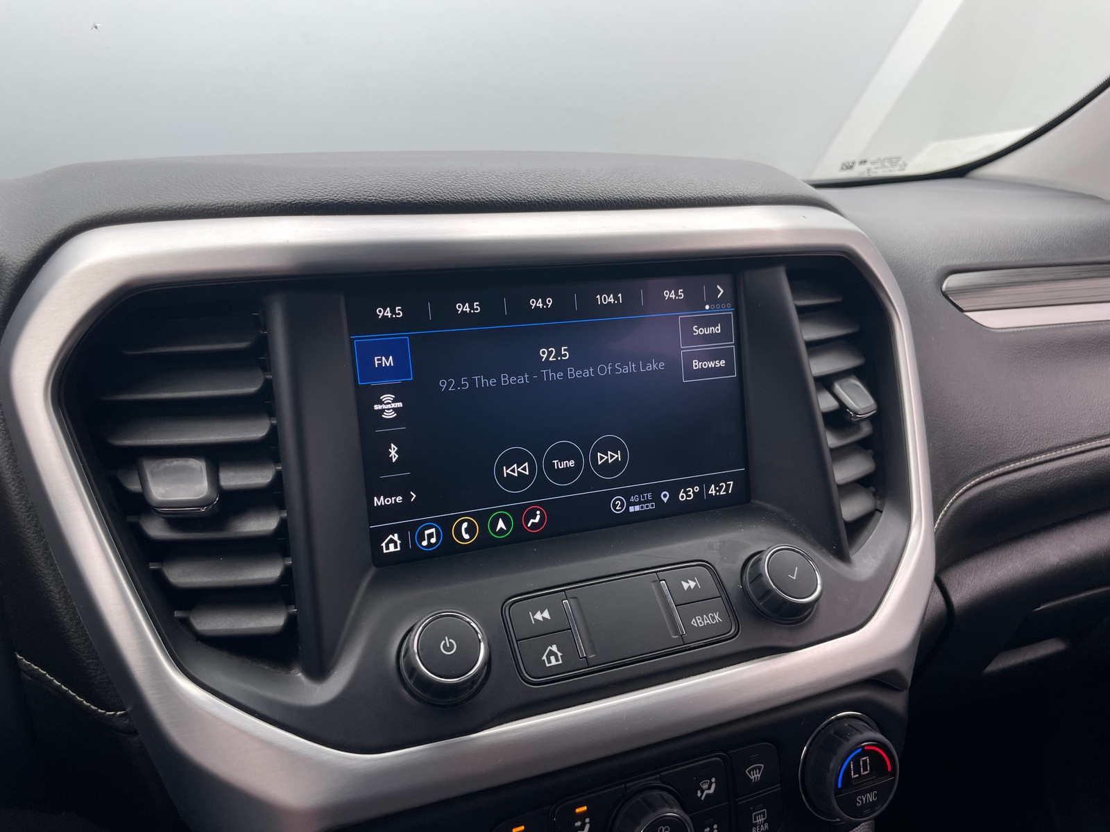 Thumbnail: 2023 GMC Acadia - 3