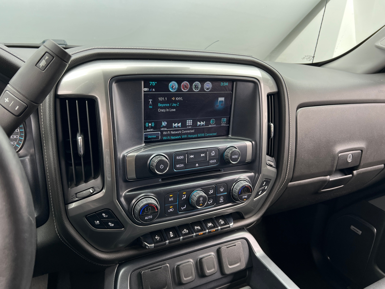 Thumbnail: 2018 Chevrolet Silverado 1500 - 3