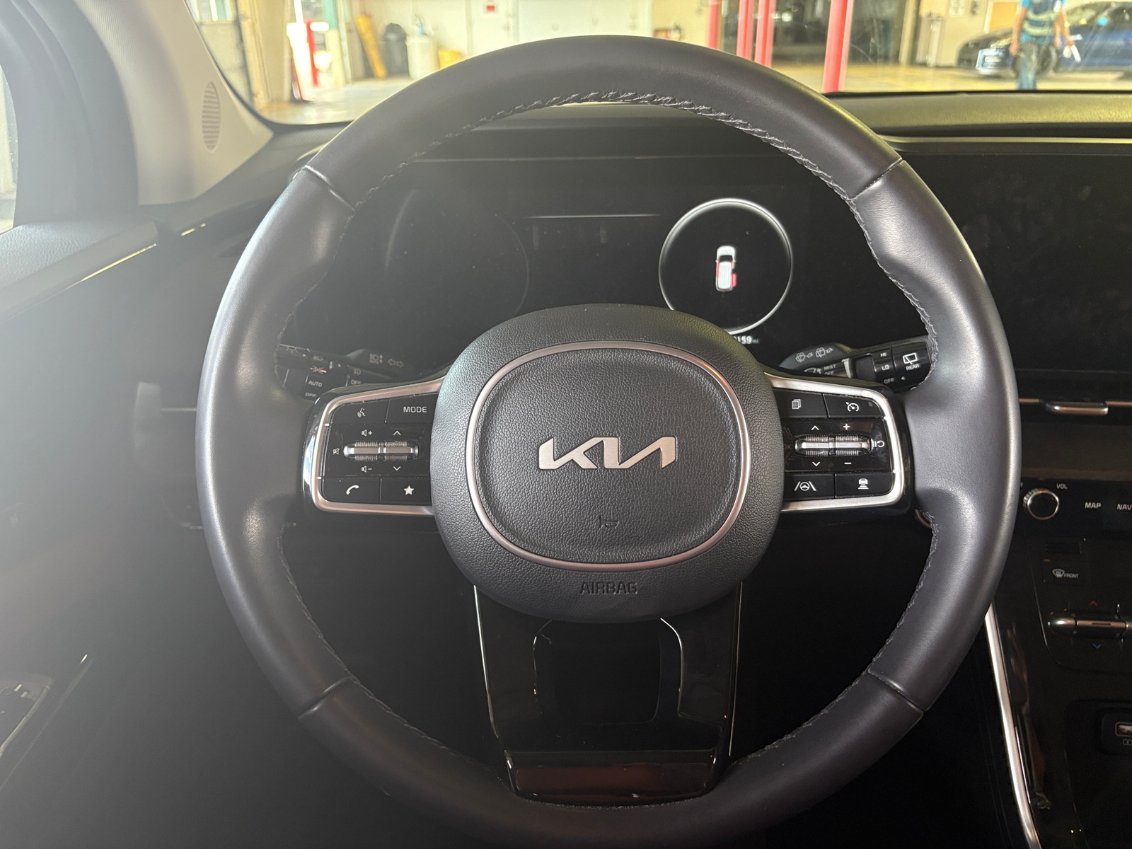 Thumbnail: 2024 Kia Carnival - 4