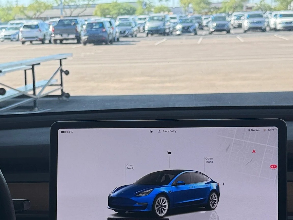 Thumbnail: 2022 Tesla Model 3 - 2