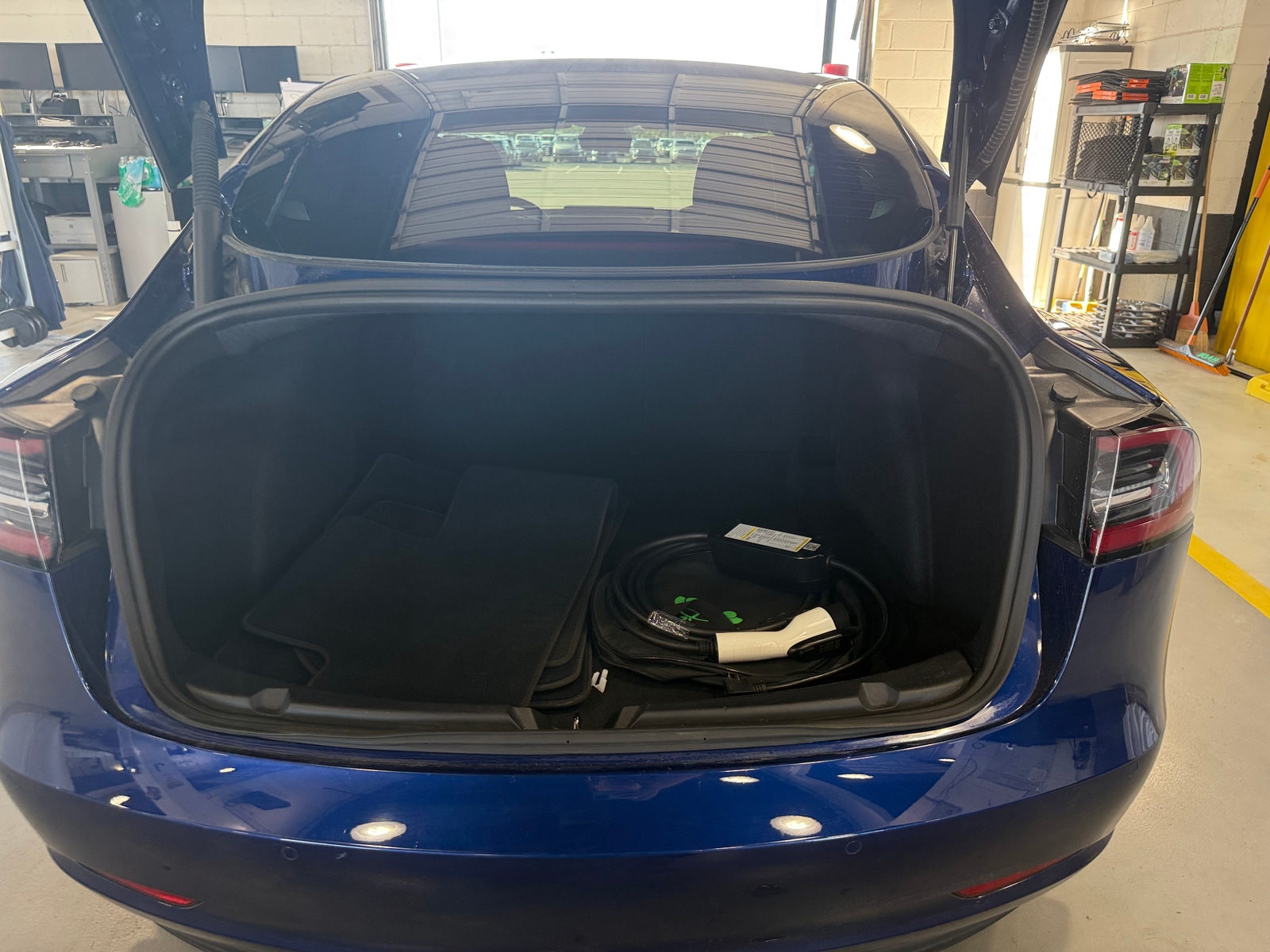 Thumbnail: 2022 Tesla Model 3 - 6