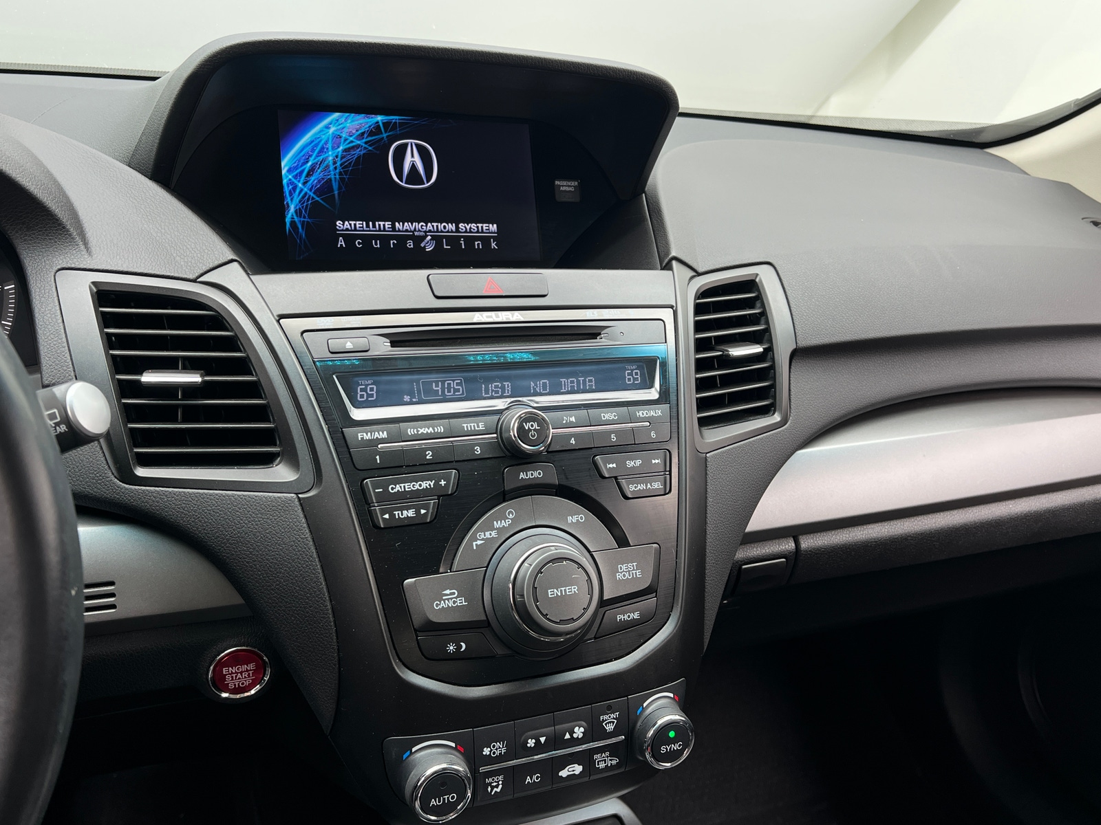 Thumbnail: 2015 Acura RDX - 3