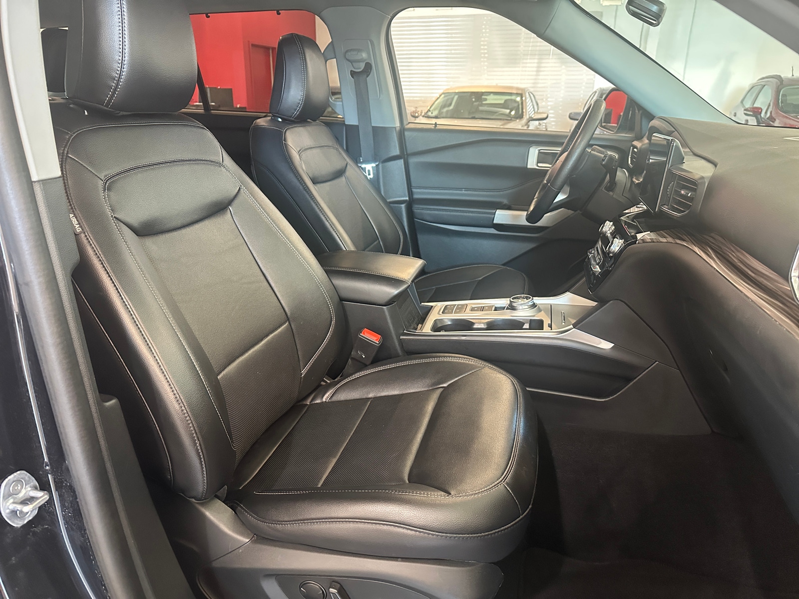 Thumbnail: 2024 Ford Explorer - 2