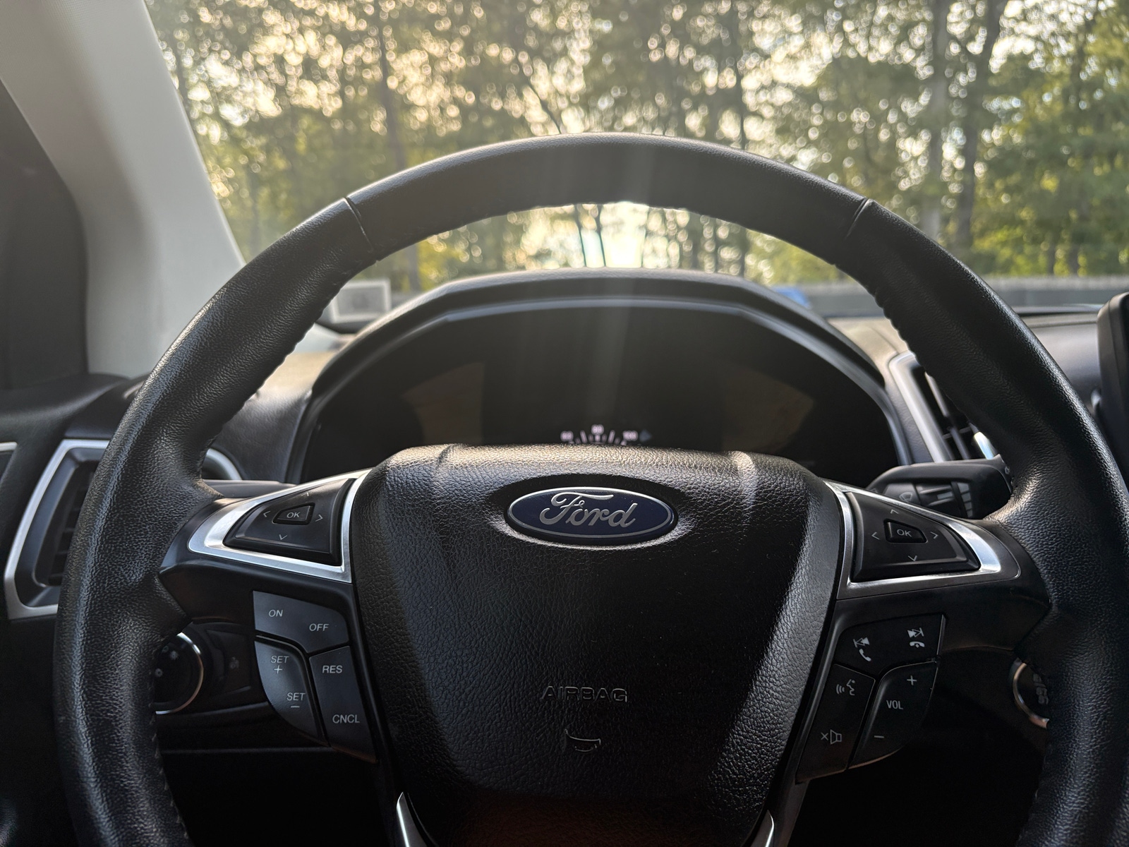 Thumbnail: 2023 Ford Edge - 4