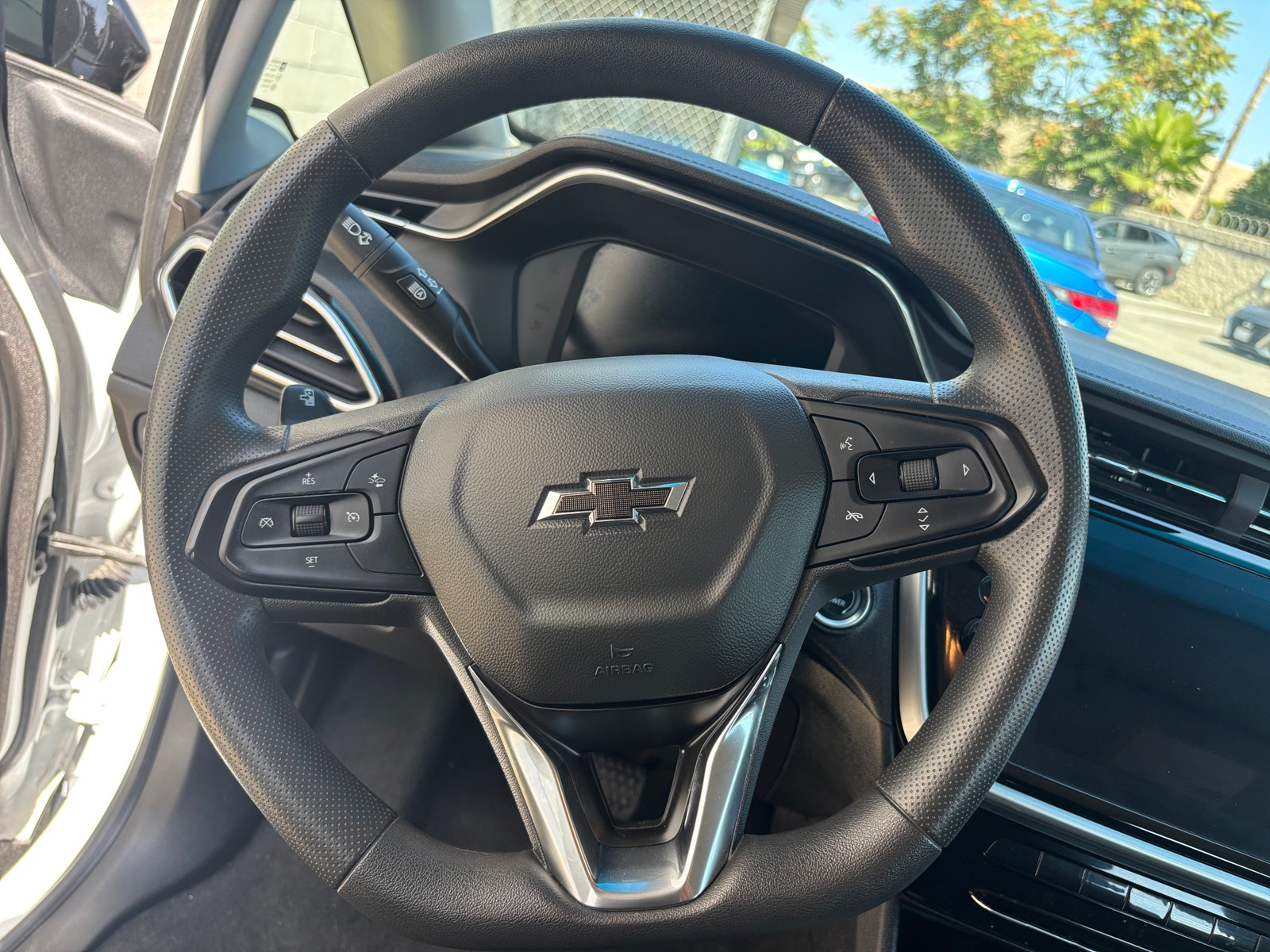 Thumbnail: 2023 Chevrolet Bolt EV - 5
