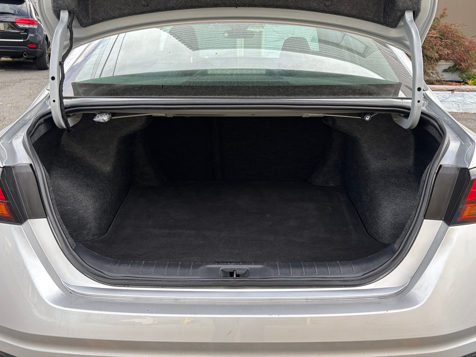 Thumbnail: 2024 Nissan Altima - 5