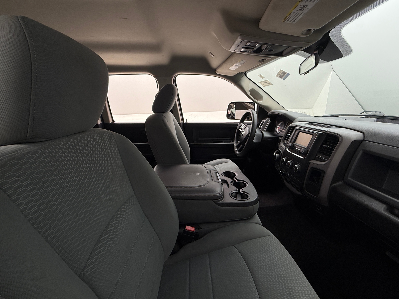 Thumbnail: 2019 RAM 1500 Classic - 2