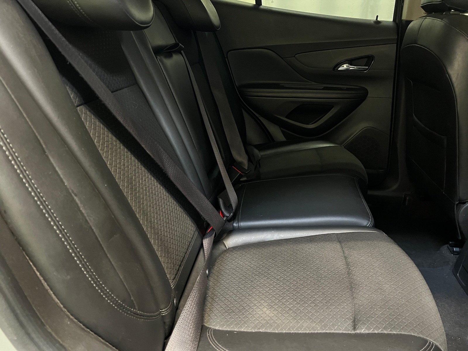 Thumbnail: 2019 Buick Encore - 6