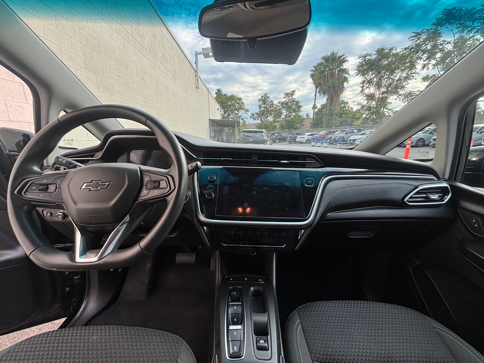 Thumbnail: 2023 Chevrolet Bolt EV - 3
