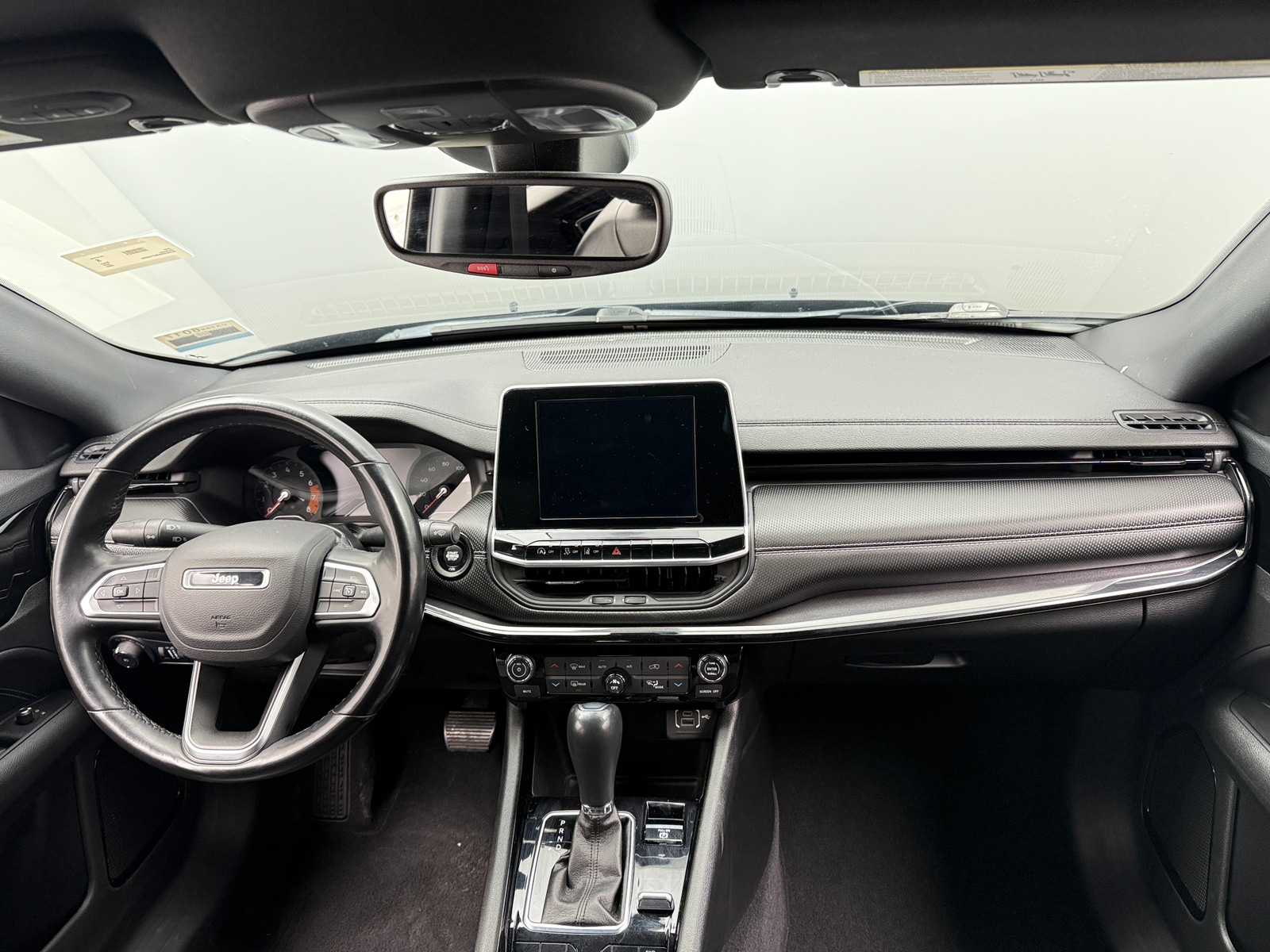 Thumbnail: 2022 Jeep Compass - 3