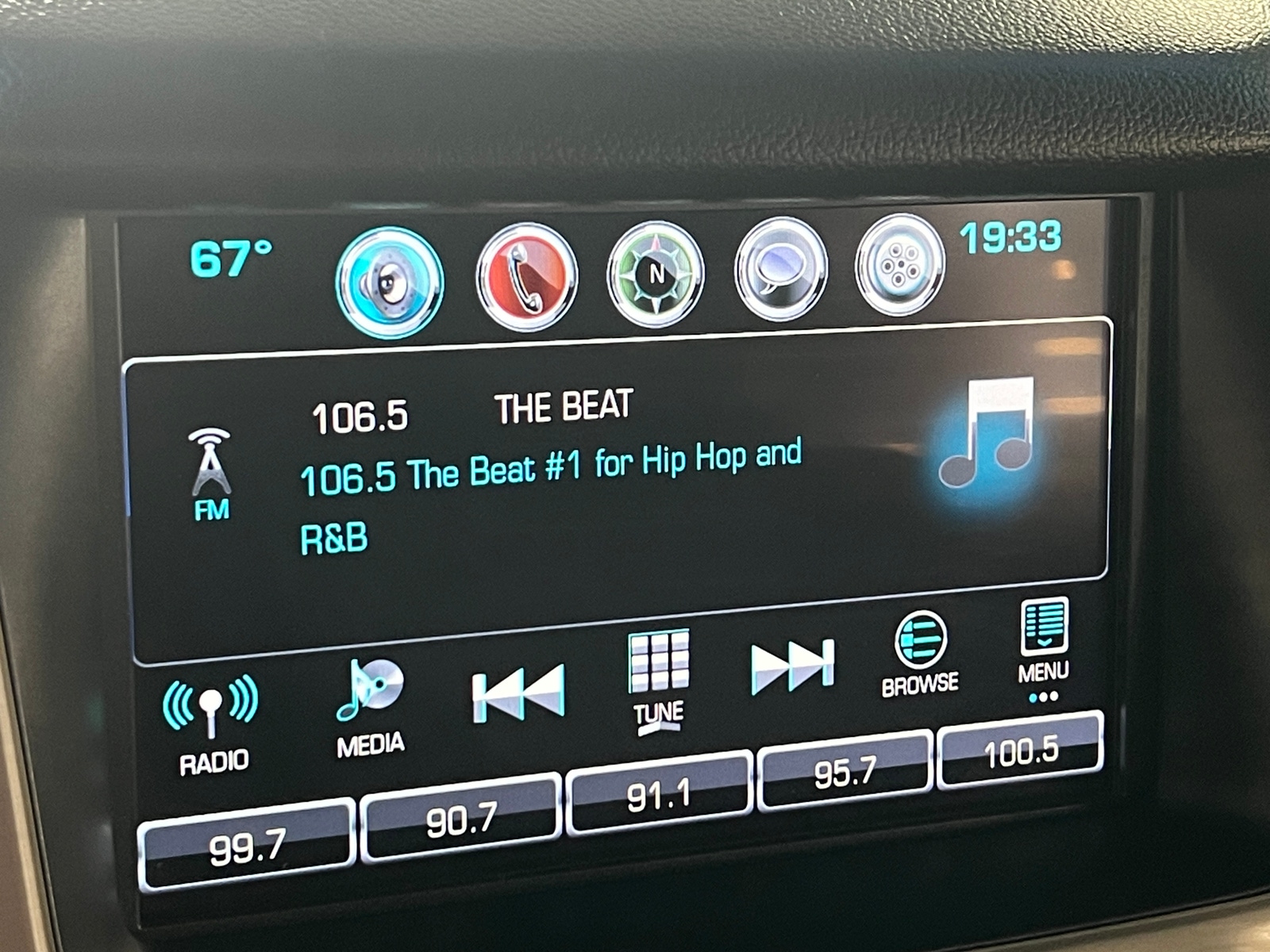 Thumbnail: 2018 GMC Yukon XL - 3