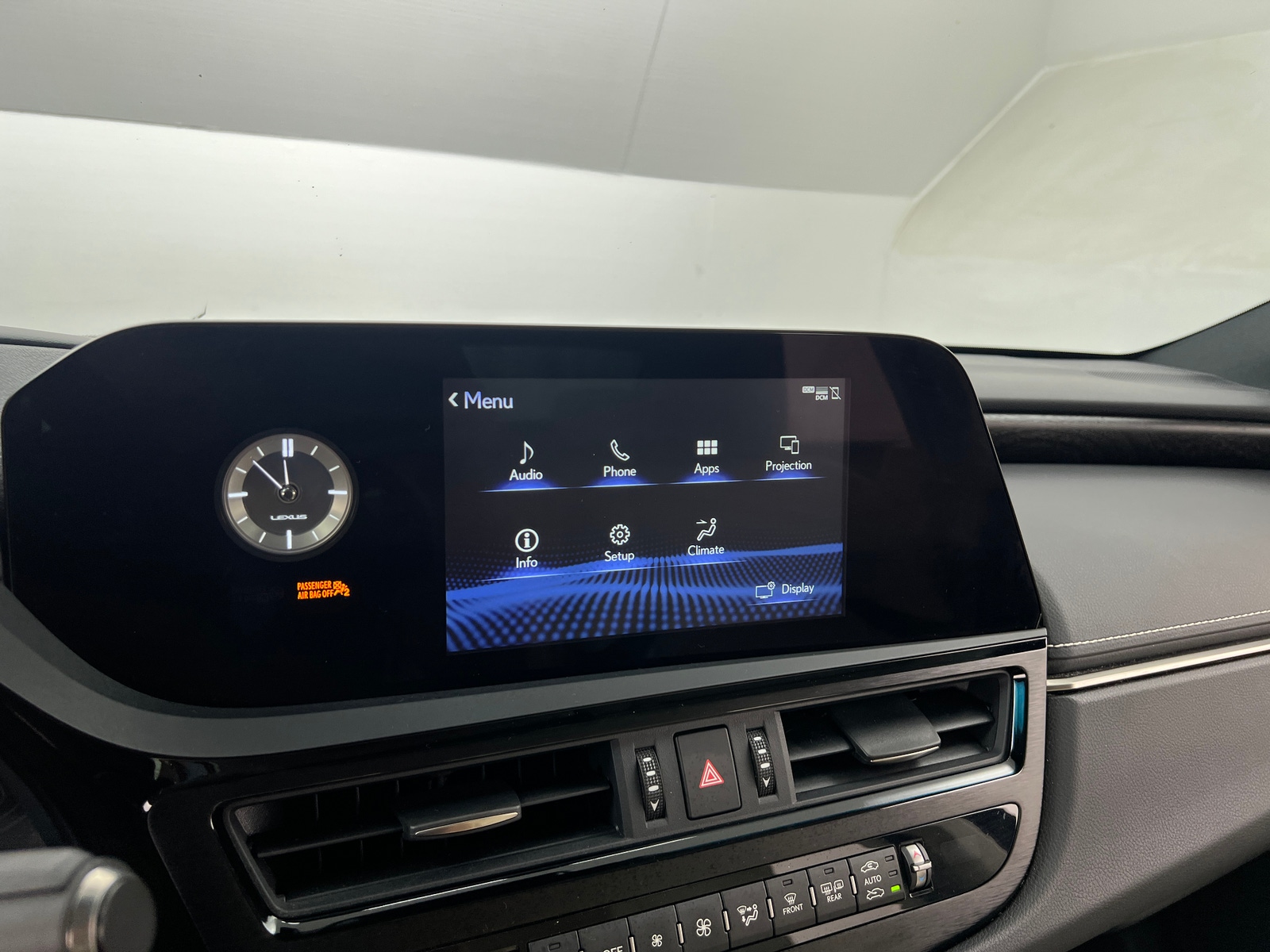 Thumbnail: 2022 Lexus ES - 3