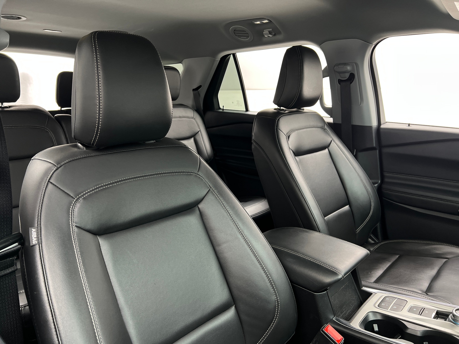 Thumbnail: 2022 Ford Explorer - 2