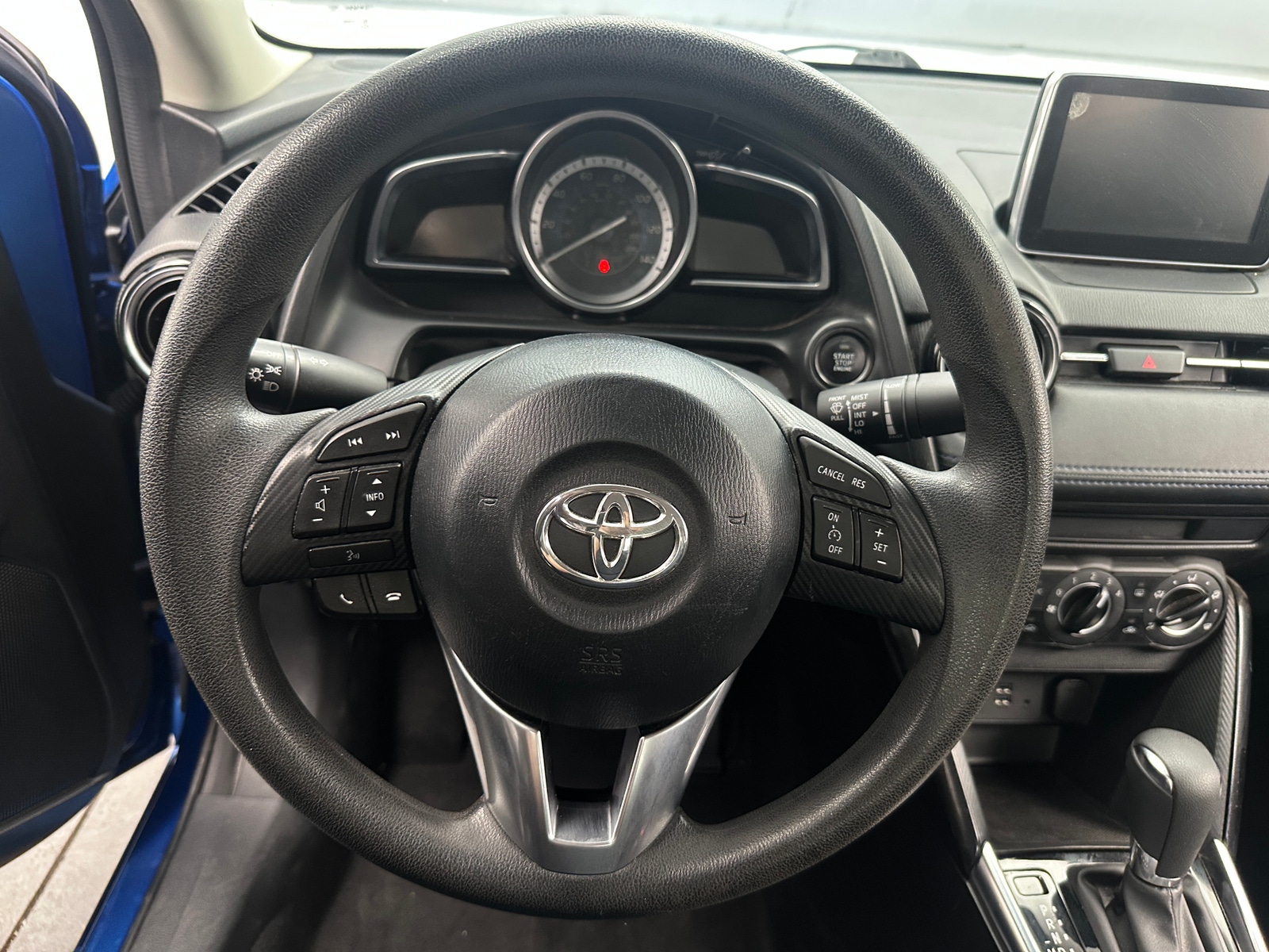 Thumbnail: 2017 Toyota Yaris iA - 5