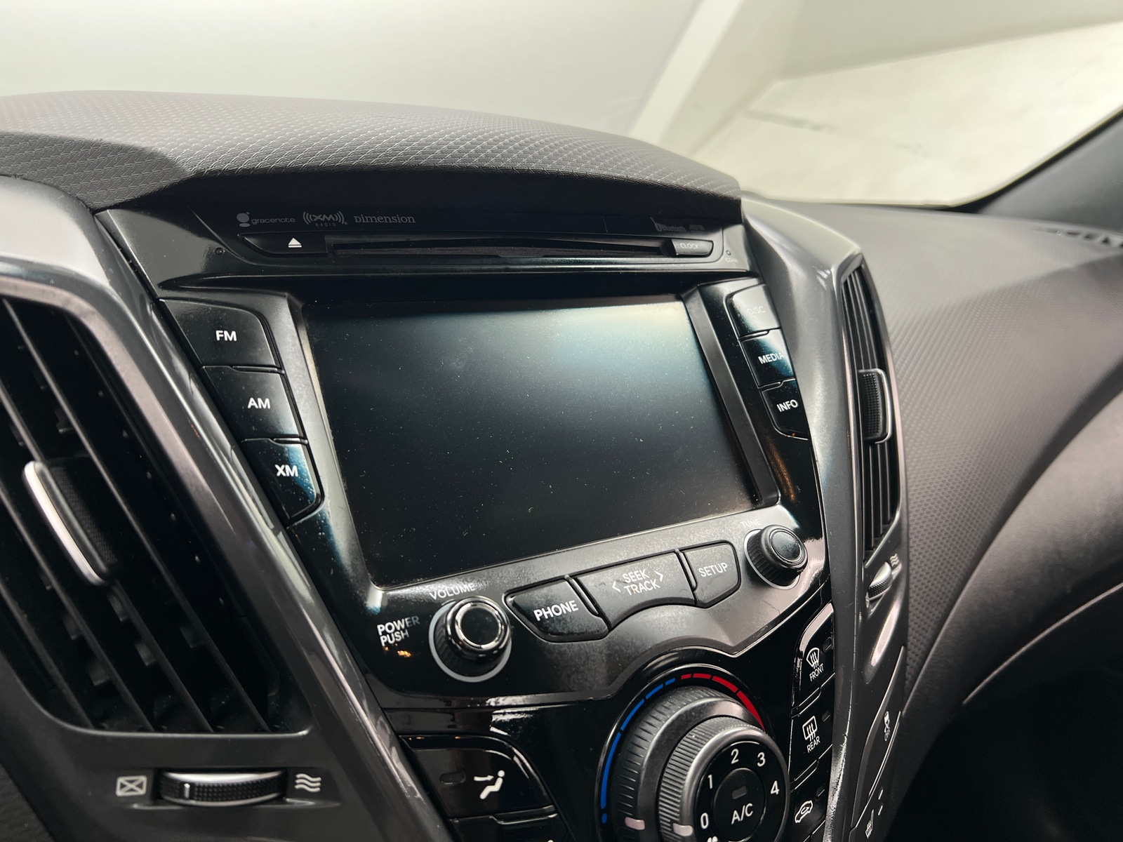 Thumbnail: 2016 Hyundai Veloster - 2