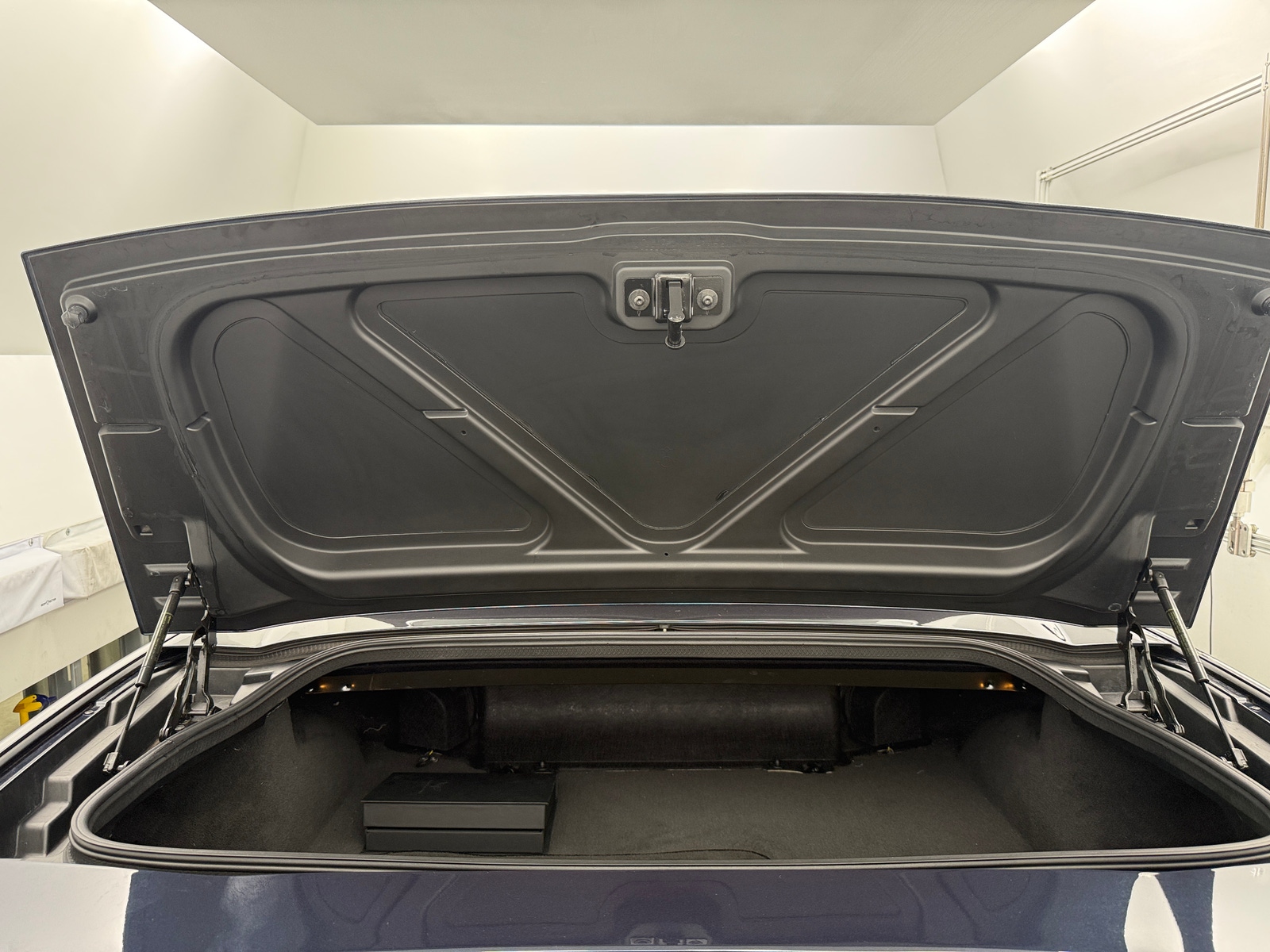 Thumbnail: 2013 Chevrolet Corvette - 5