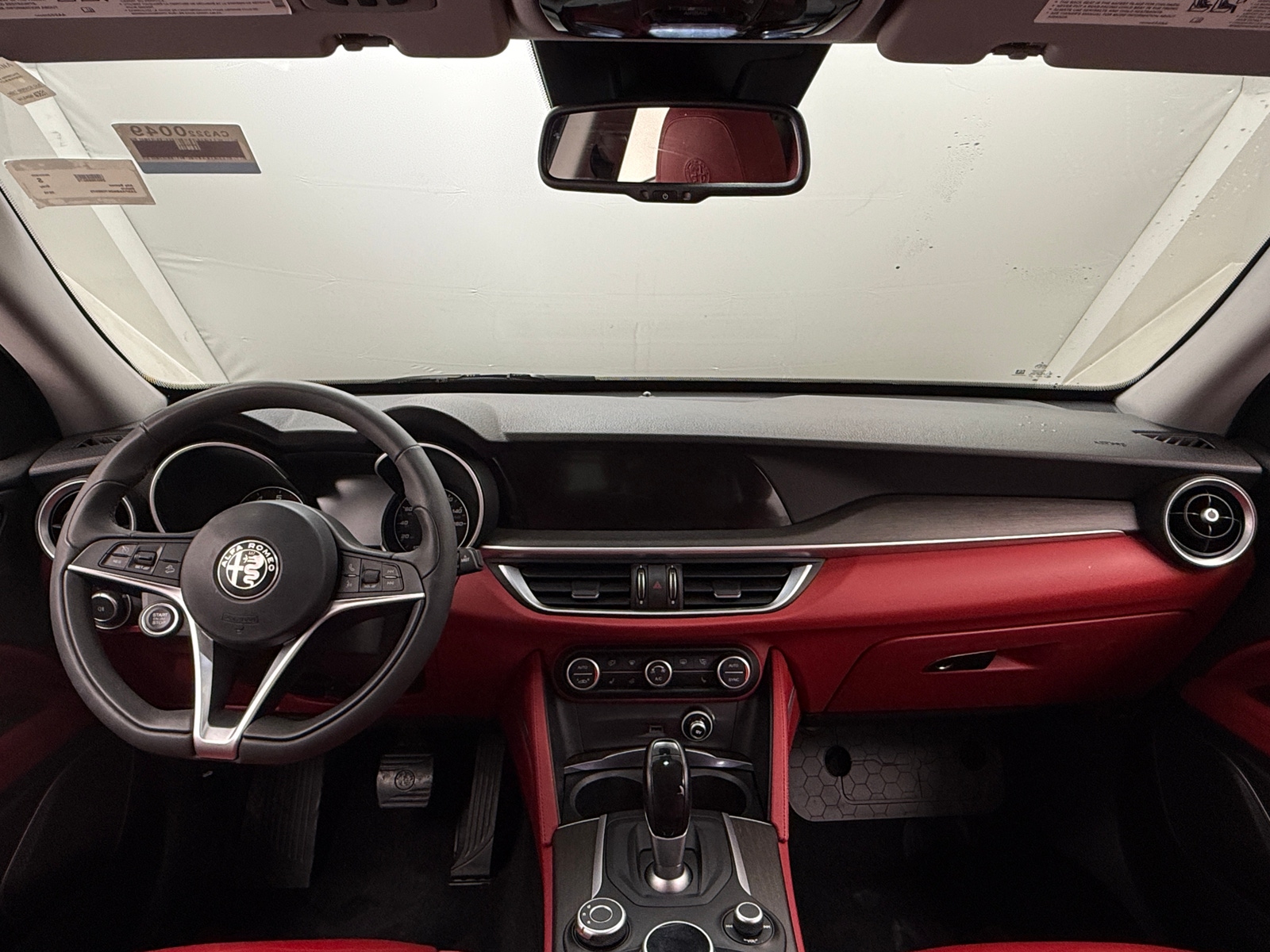 Thumbnail: 2019 Alfa Romeo Stelvio - 2