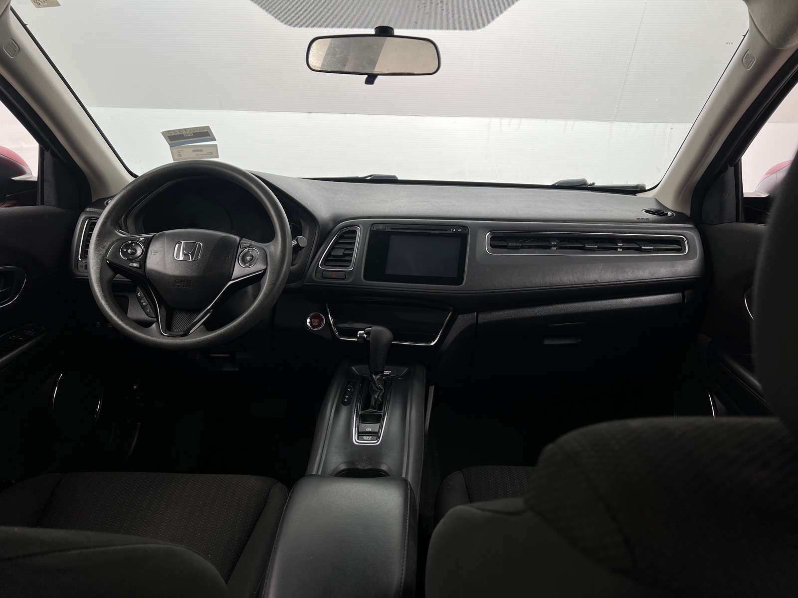 Thumbnail: 2016 Honda HR-V - 3