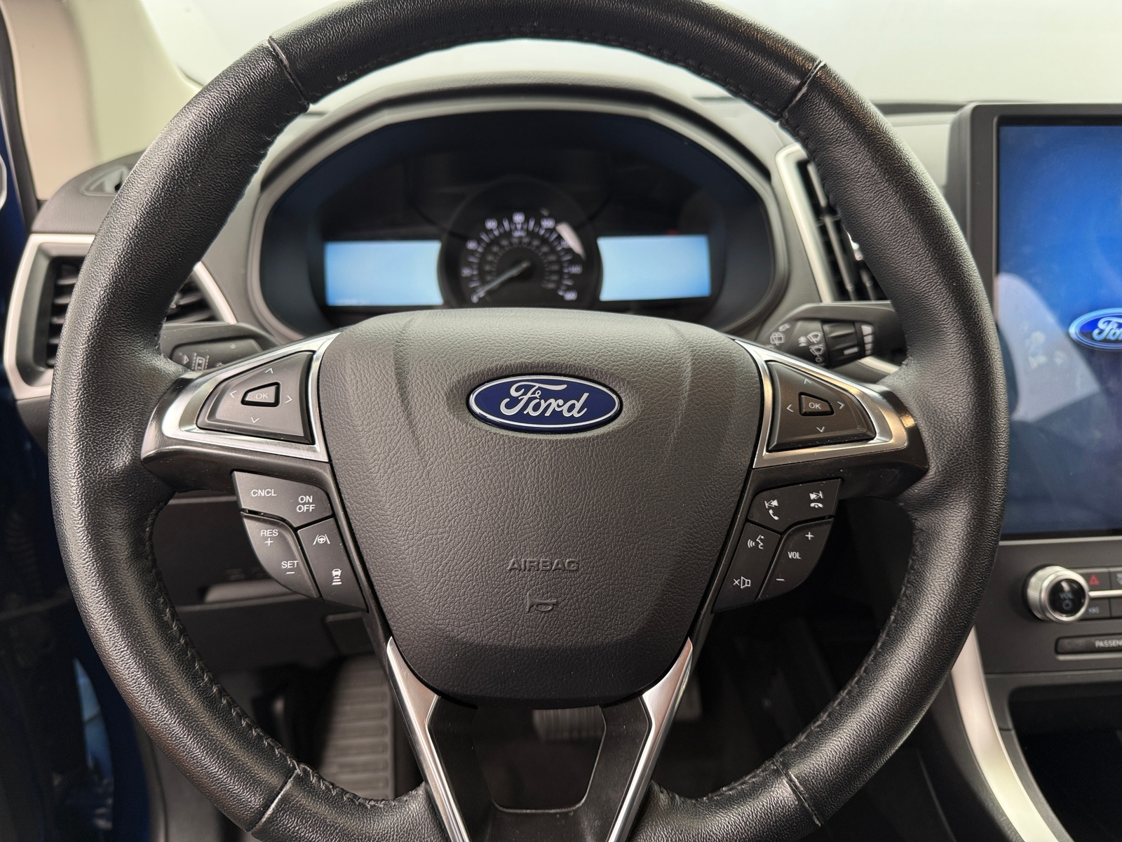 Thumbnail: 2024 Ford Edge - 4