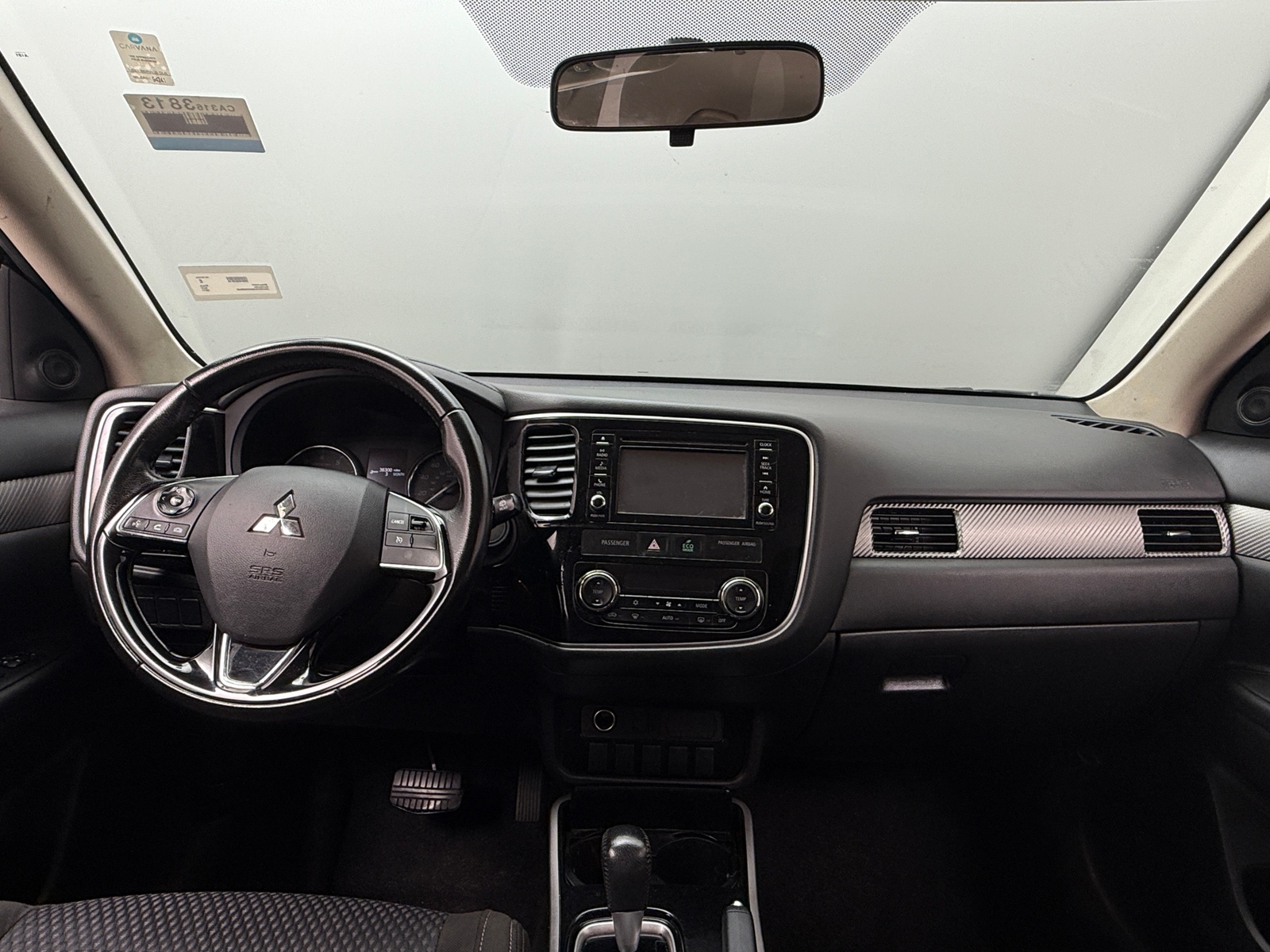 Thumbnail: 2017 Mitsubishi Outlander - 3