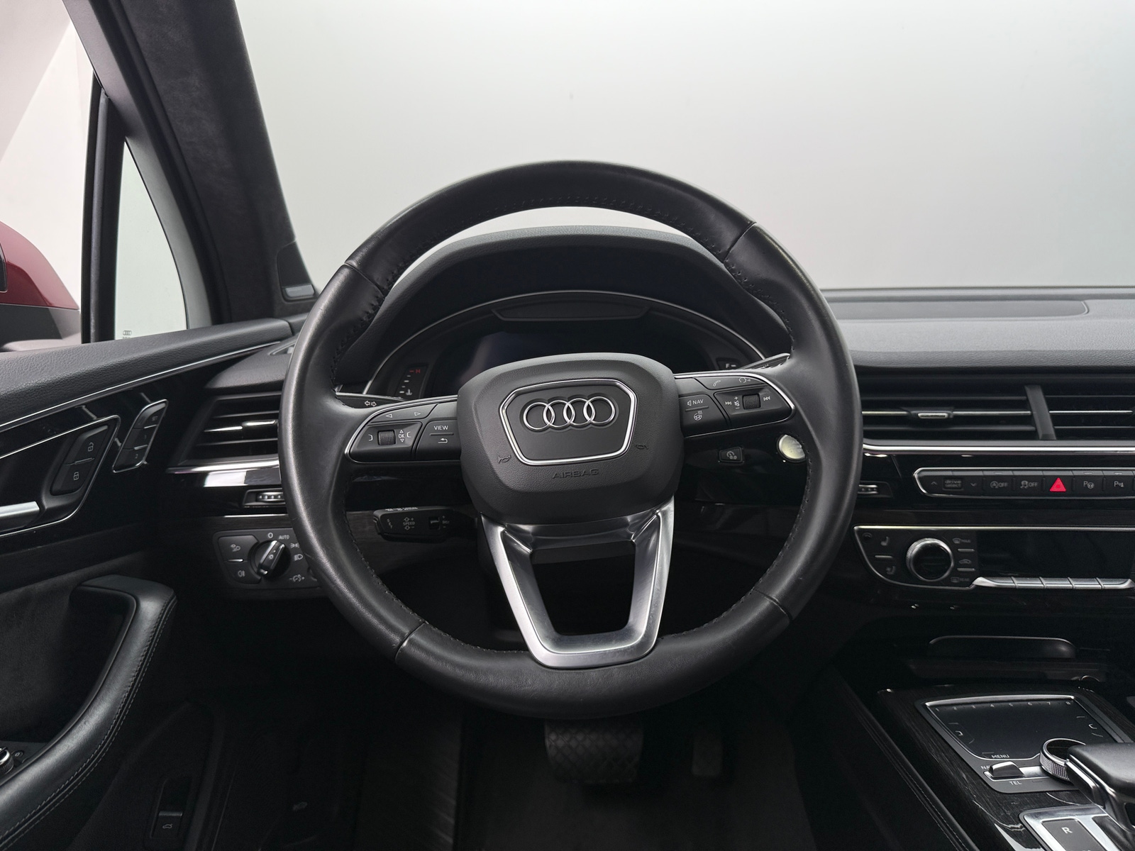 Thumbnail: 2019 Audi Q7 - 4